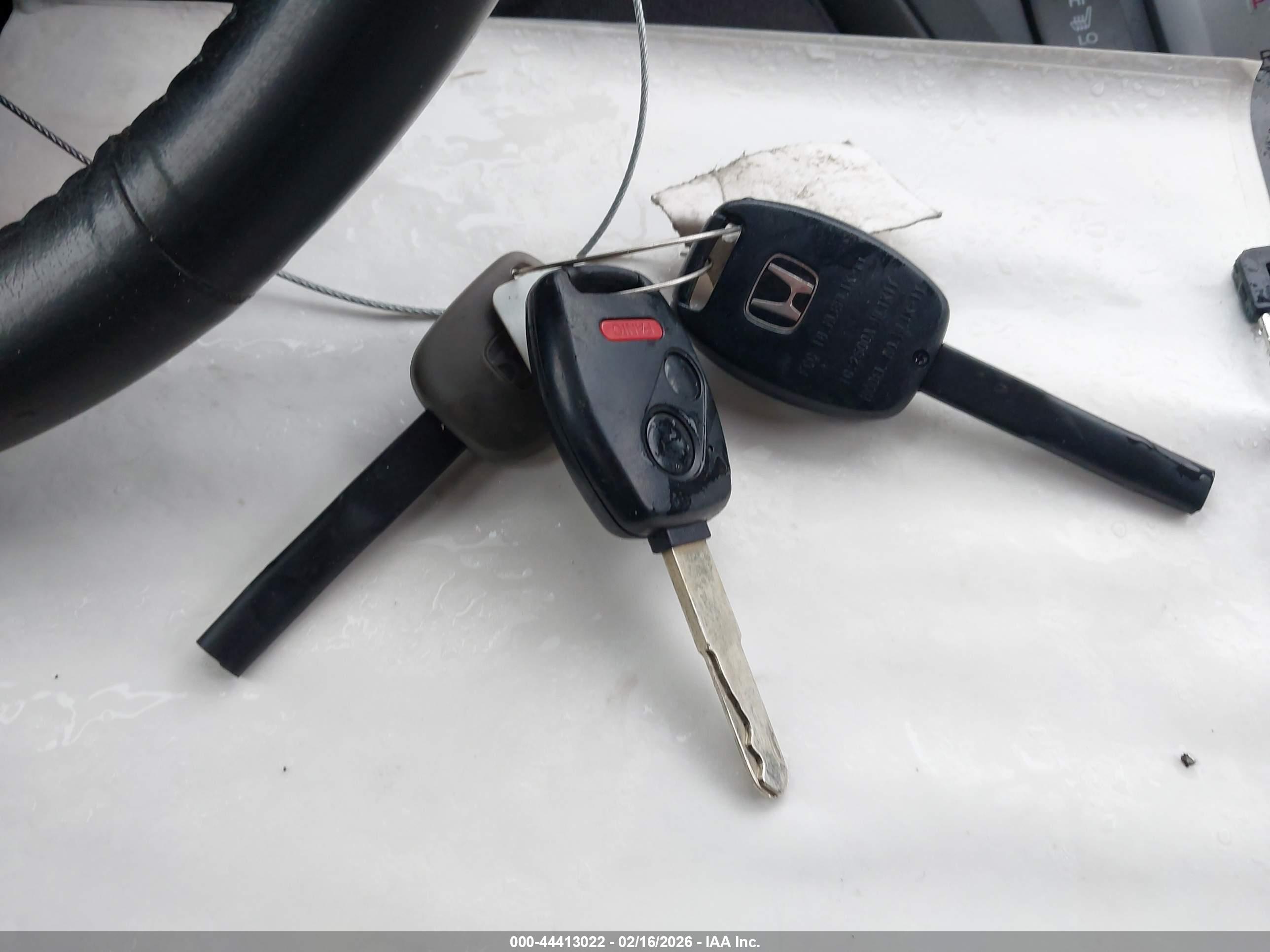 HONDA CR-V image 11
