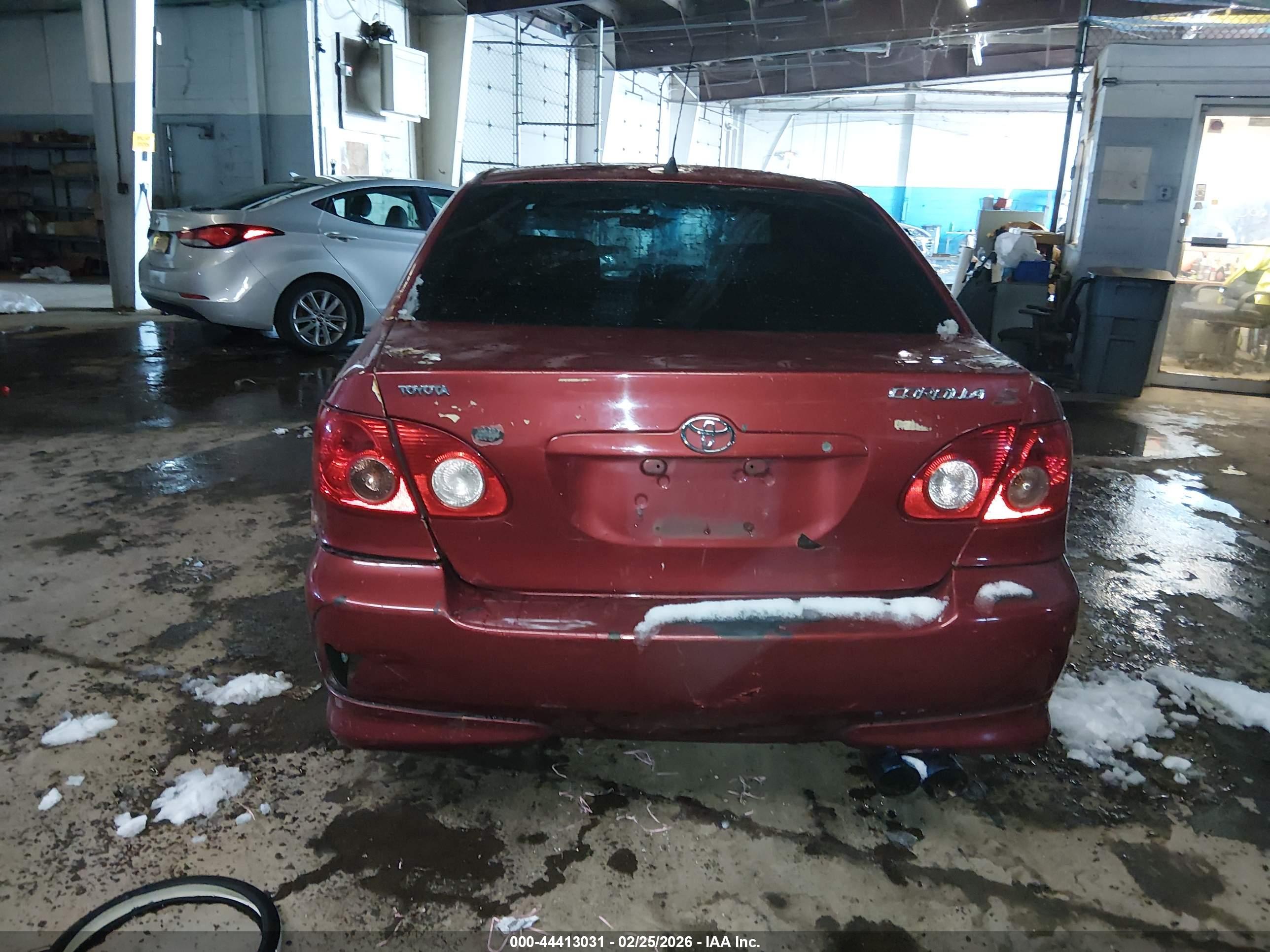 TOYOTA COROLLA image 6