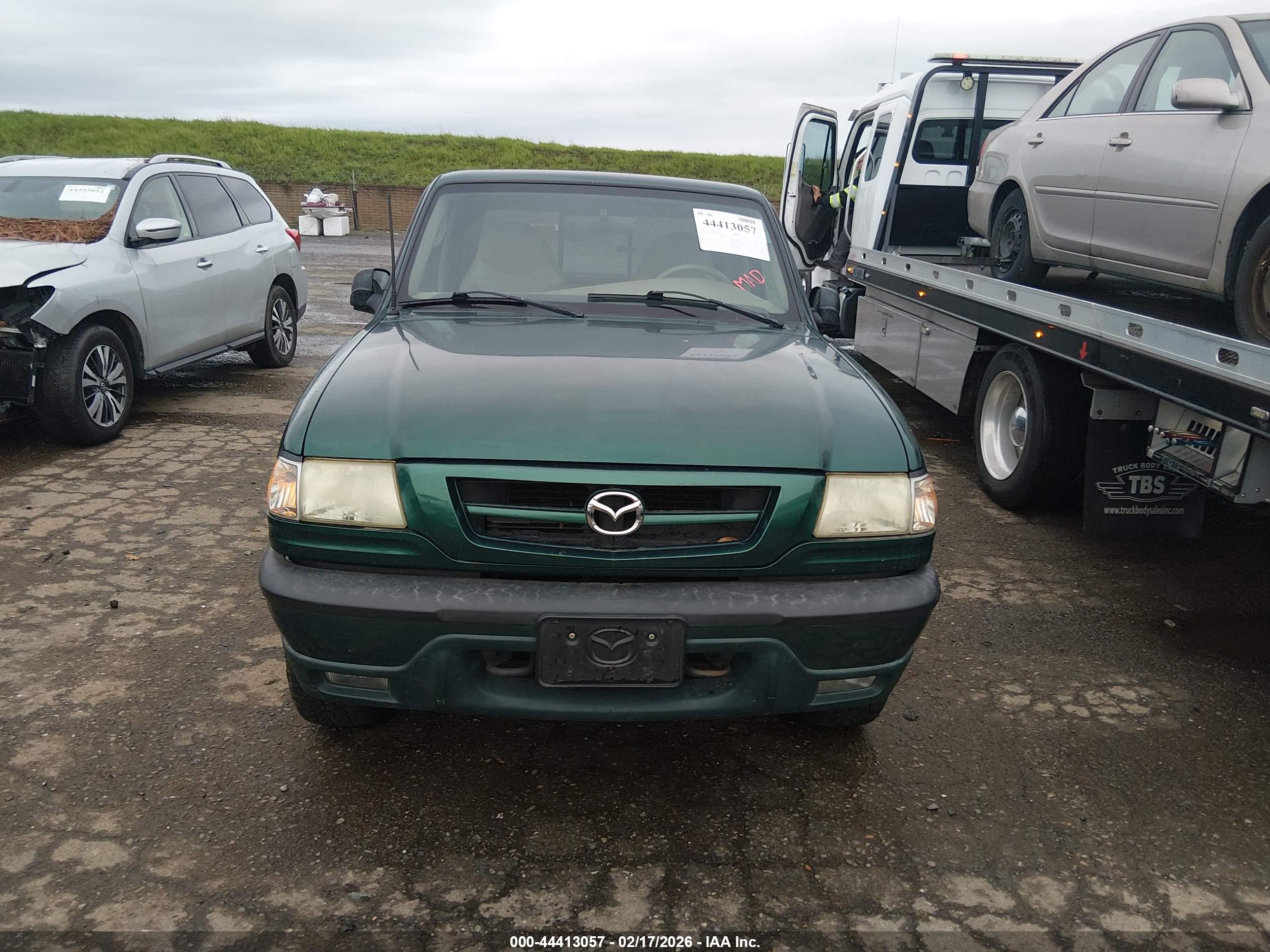 MAZDA B3000 image 6