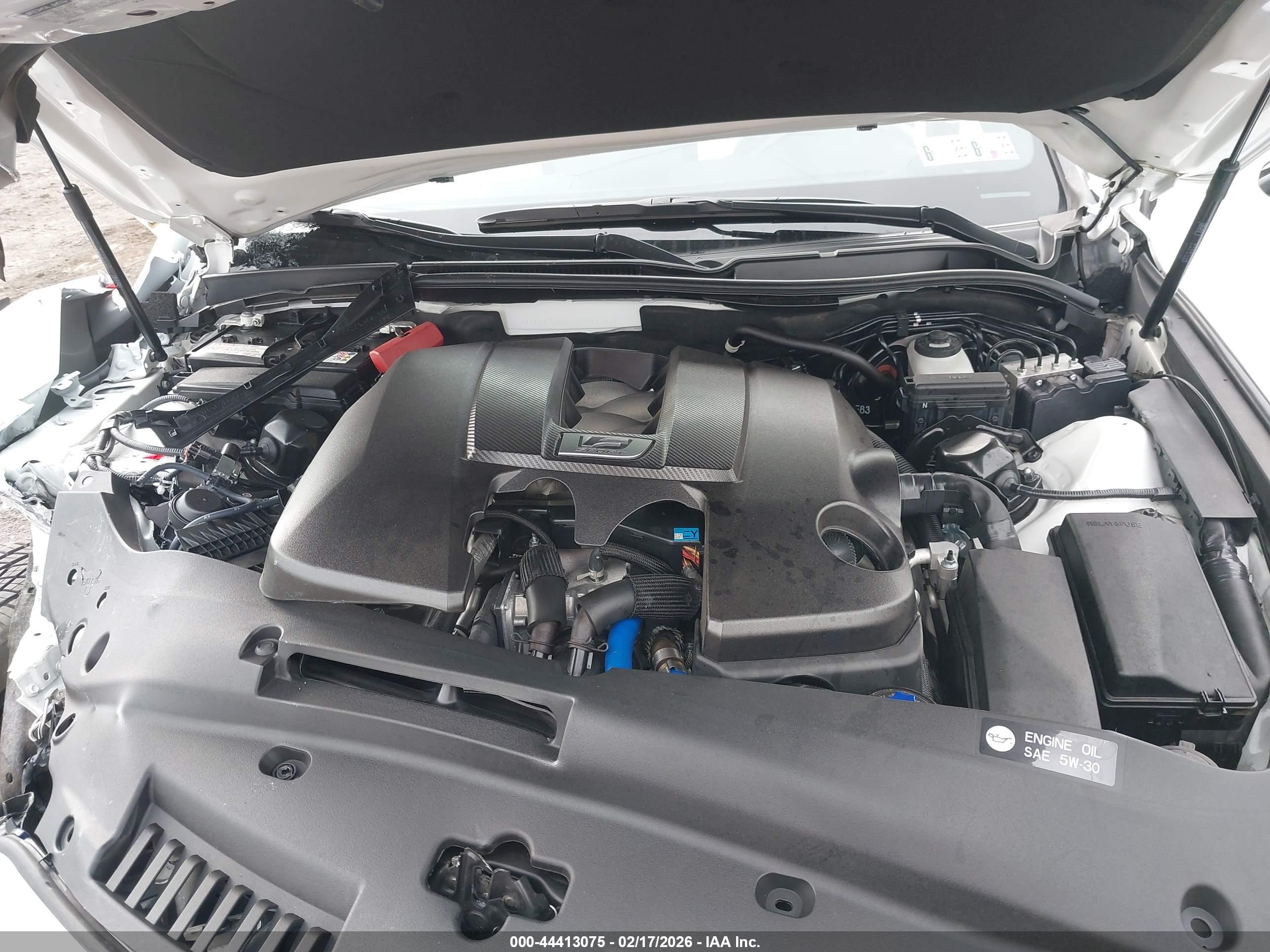 LEXUS IS image 10