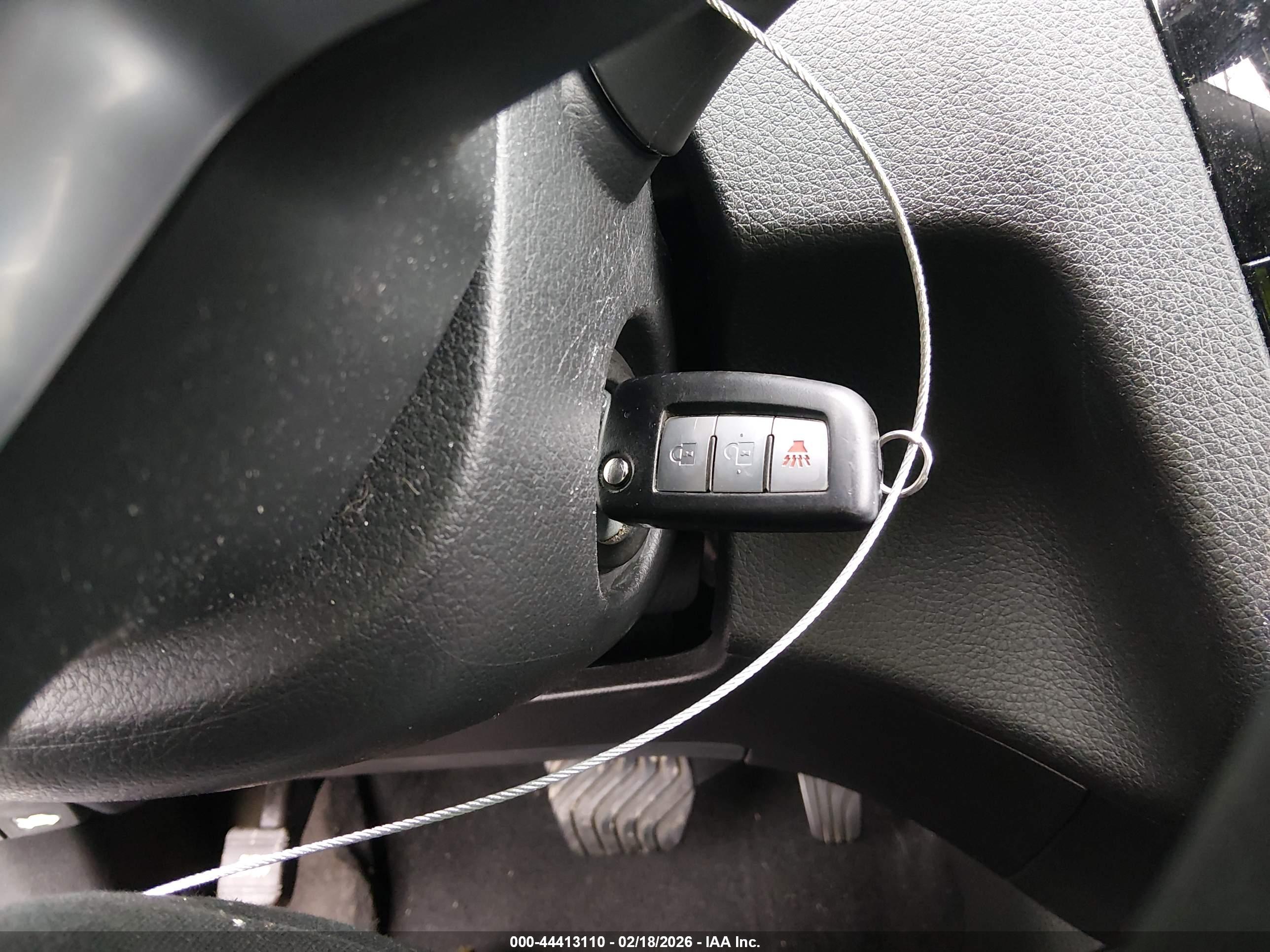 NISSAN ROGUE image 11
