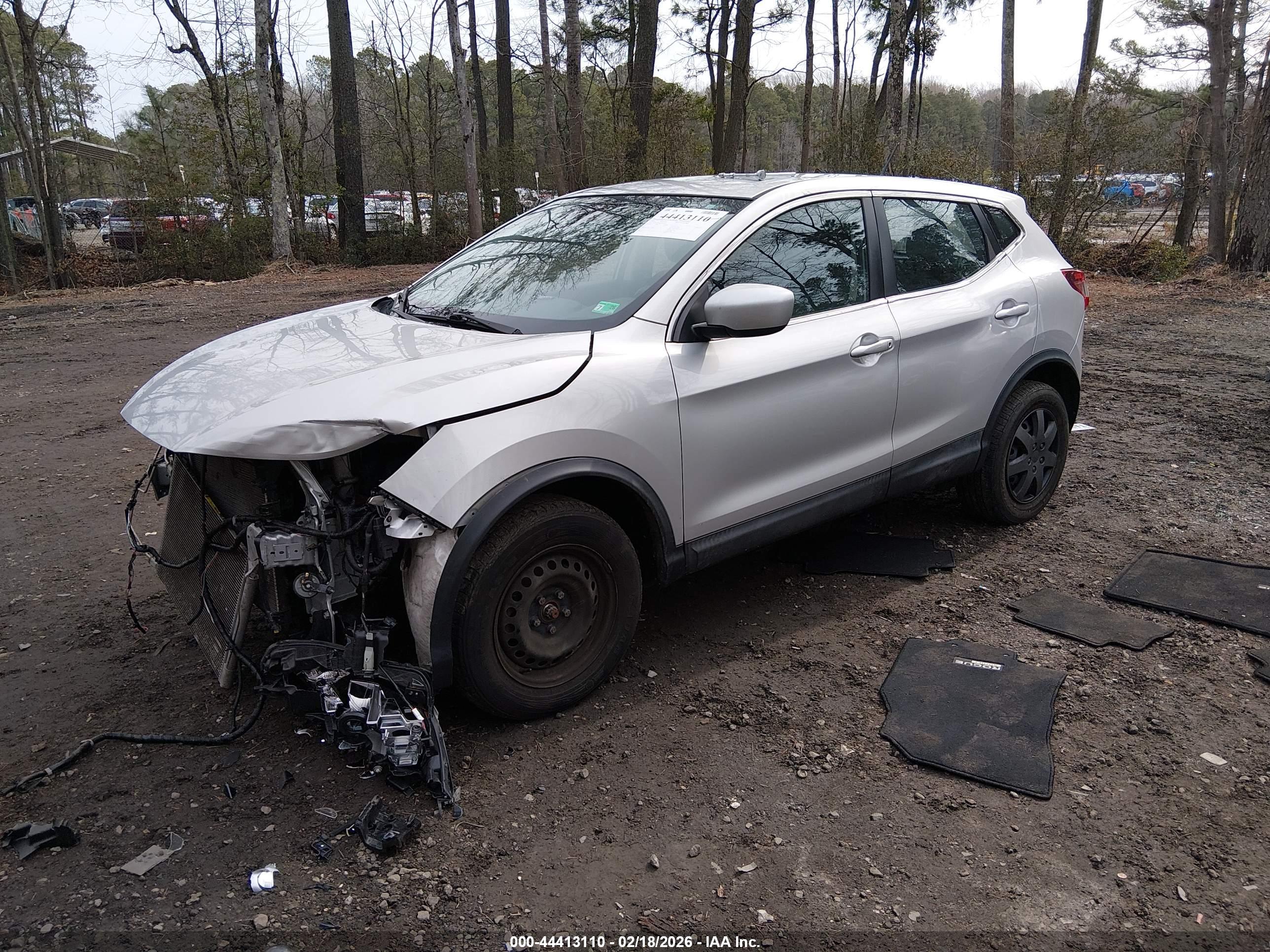 NISSAN ROGUE image 2