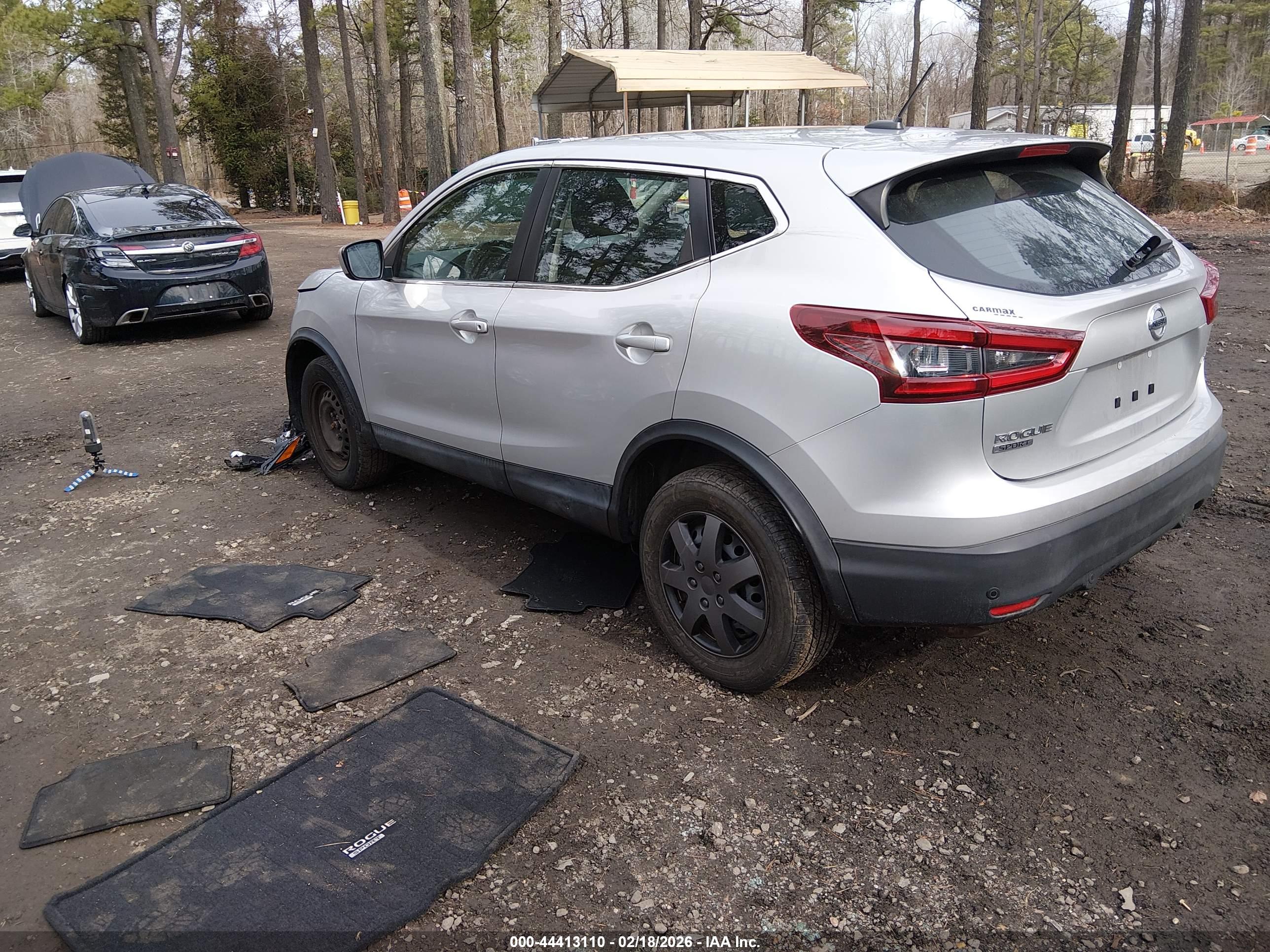 NISSAN ROGUE image 3