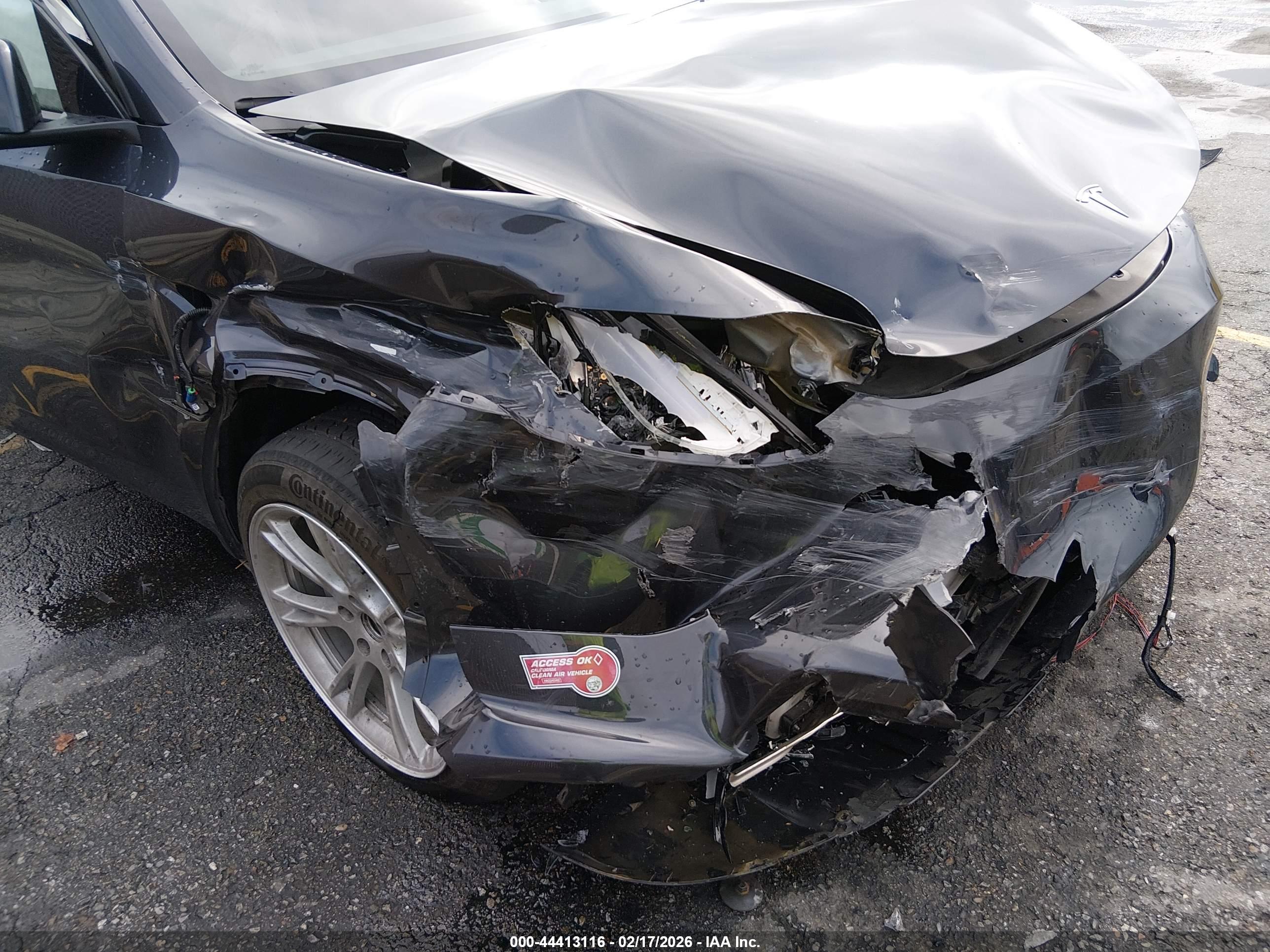 TESLA MODEL image 6