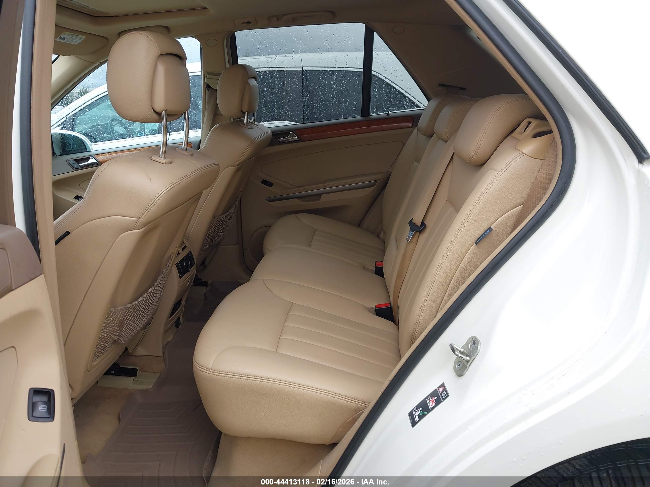 MERCEDES-BENZ ML image 8