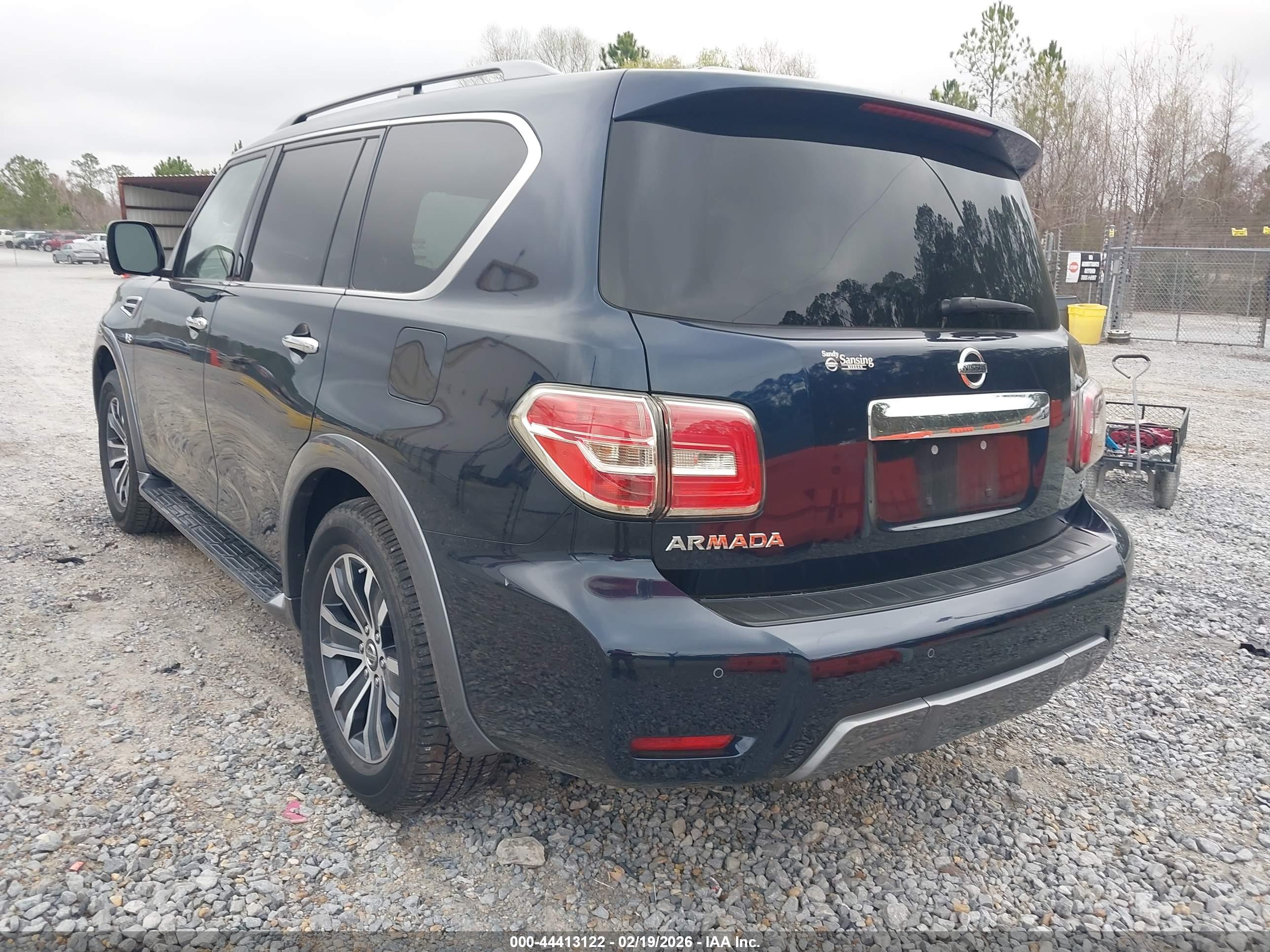 NISSAN ARMADA image 3