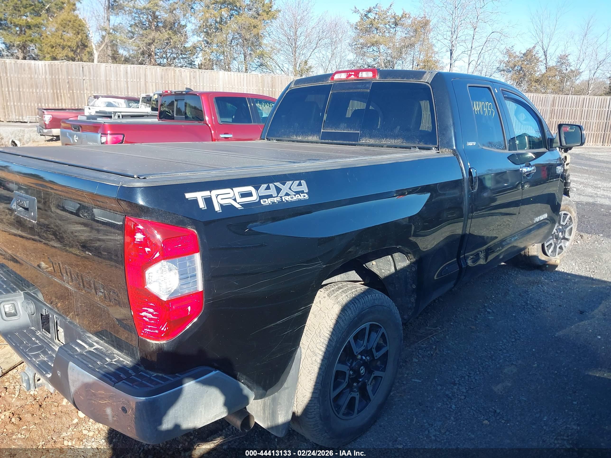 TOYOTA TUNDRA image 4