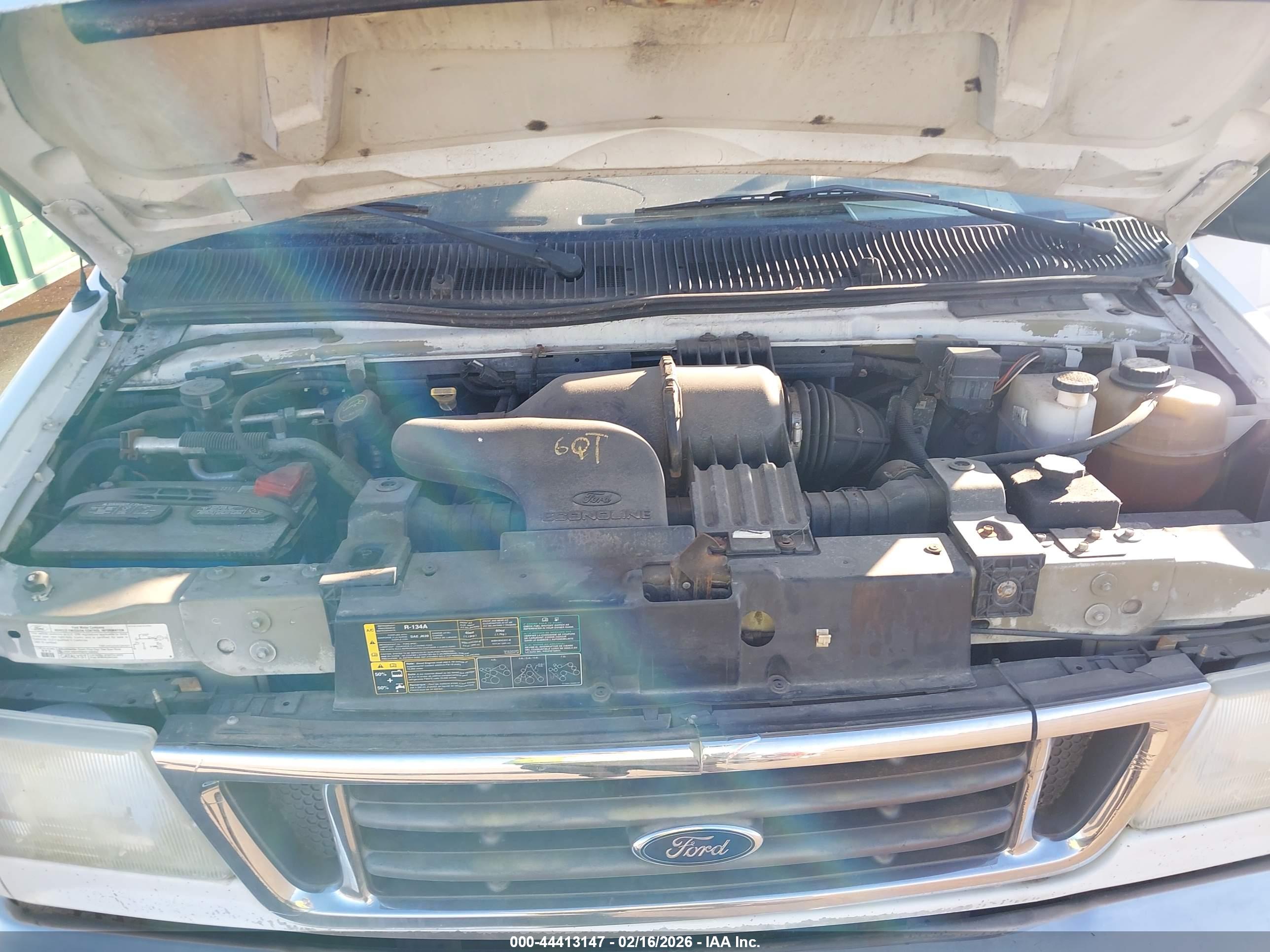 FORD E-150 image 10