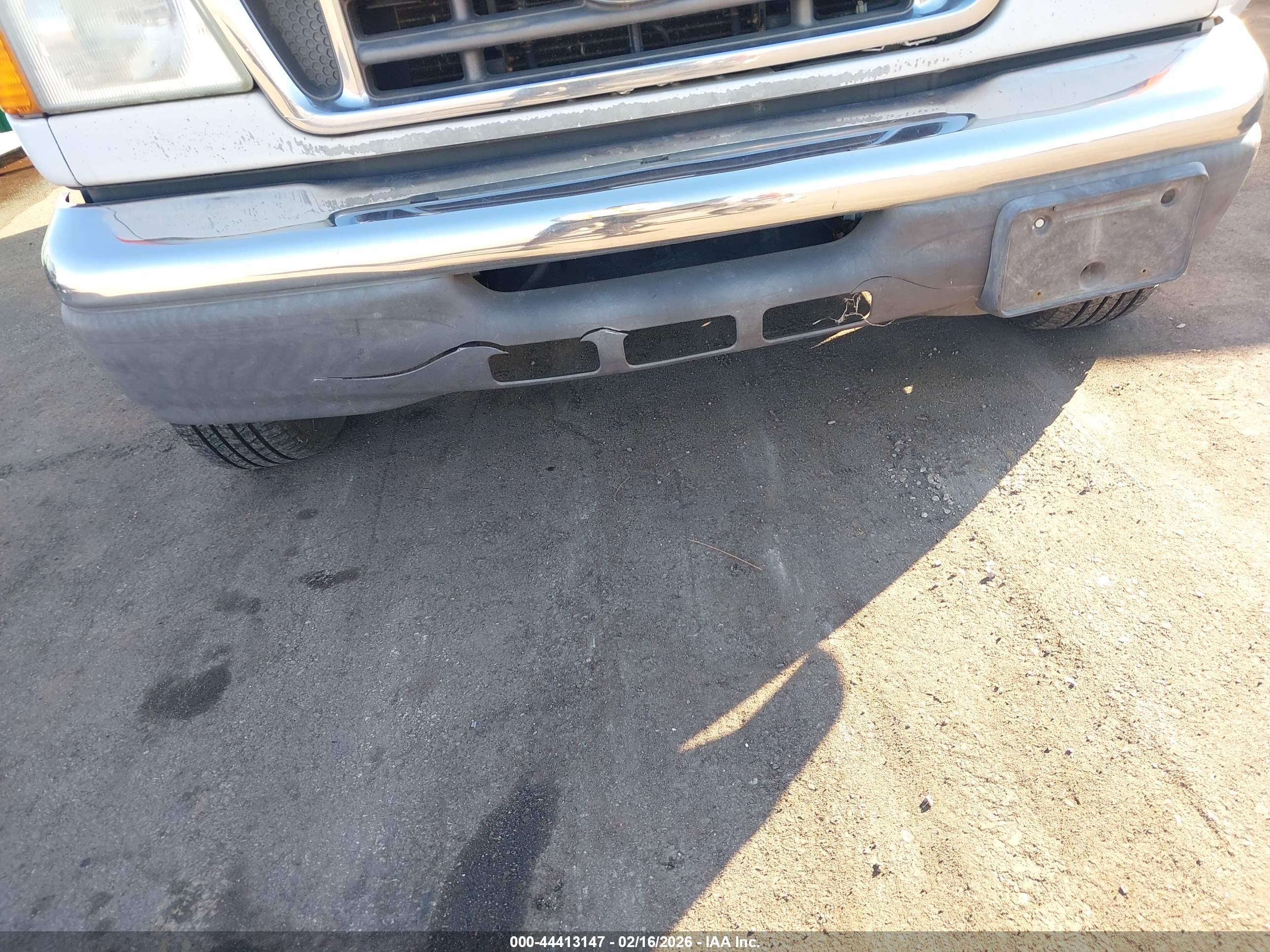 FORD E-150 image 6