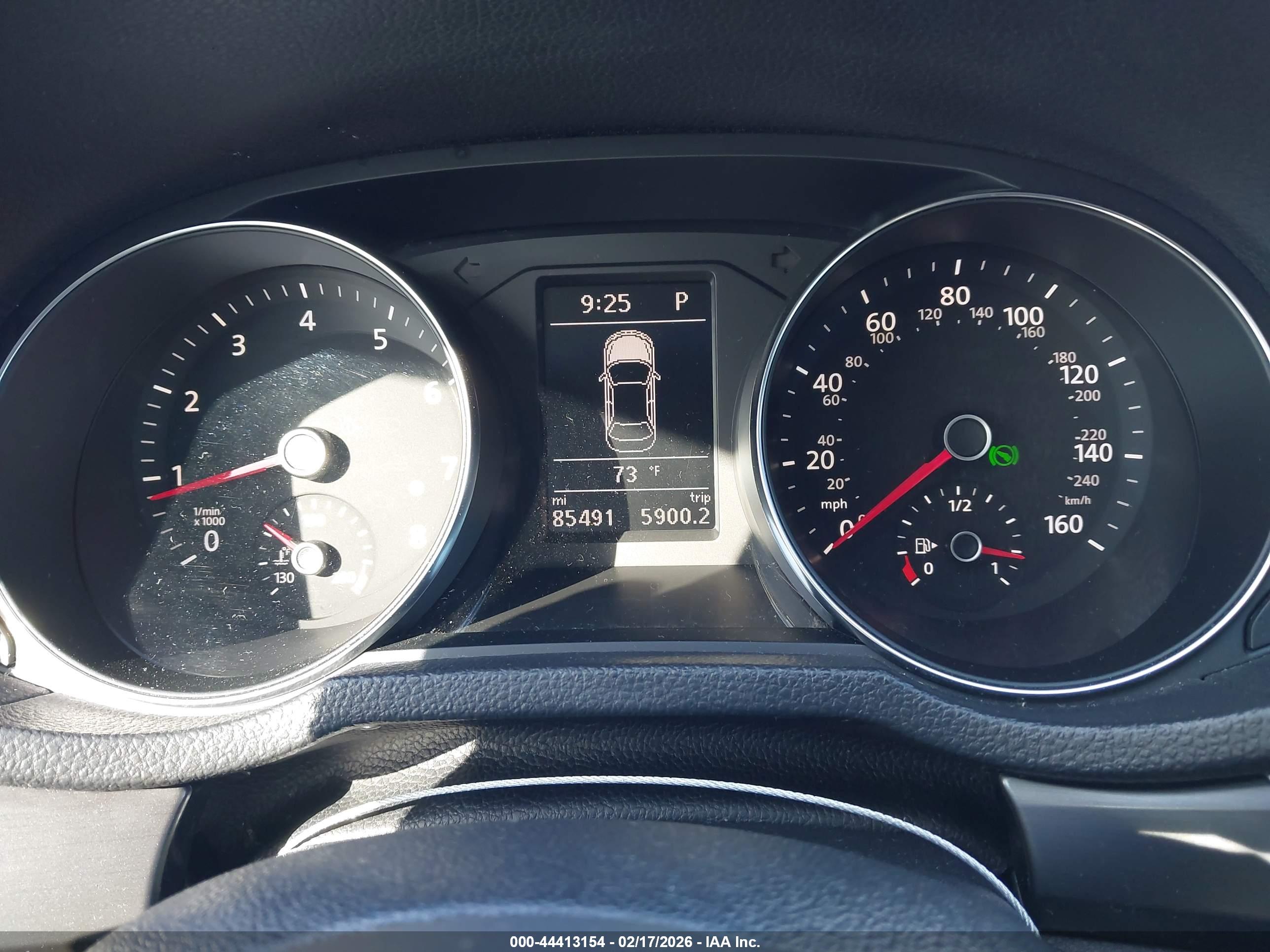 VOLKSWAGEN PASSAT image 7