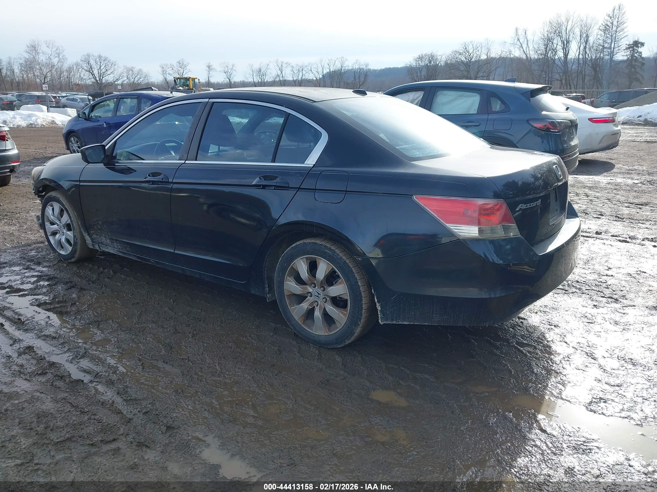 HONDA ACCORD image 3