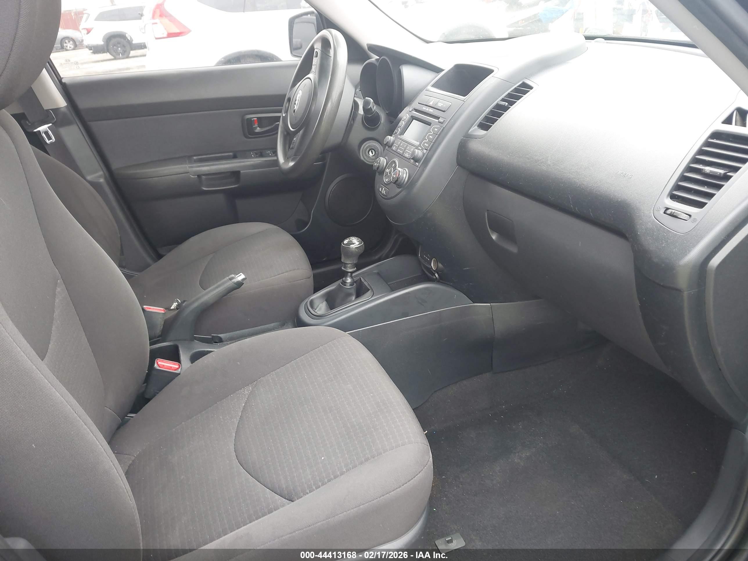 KIA SOUL image 5