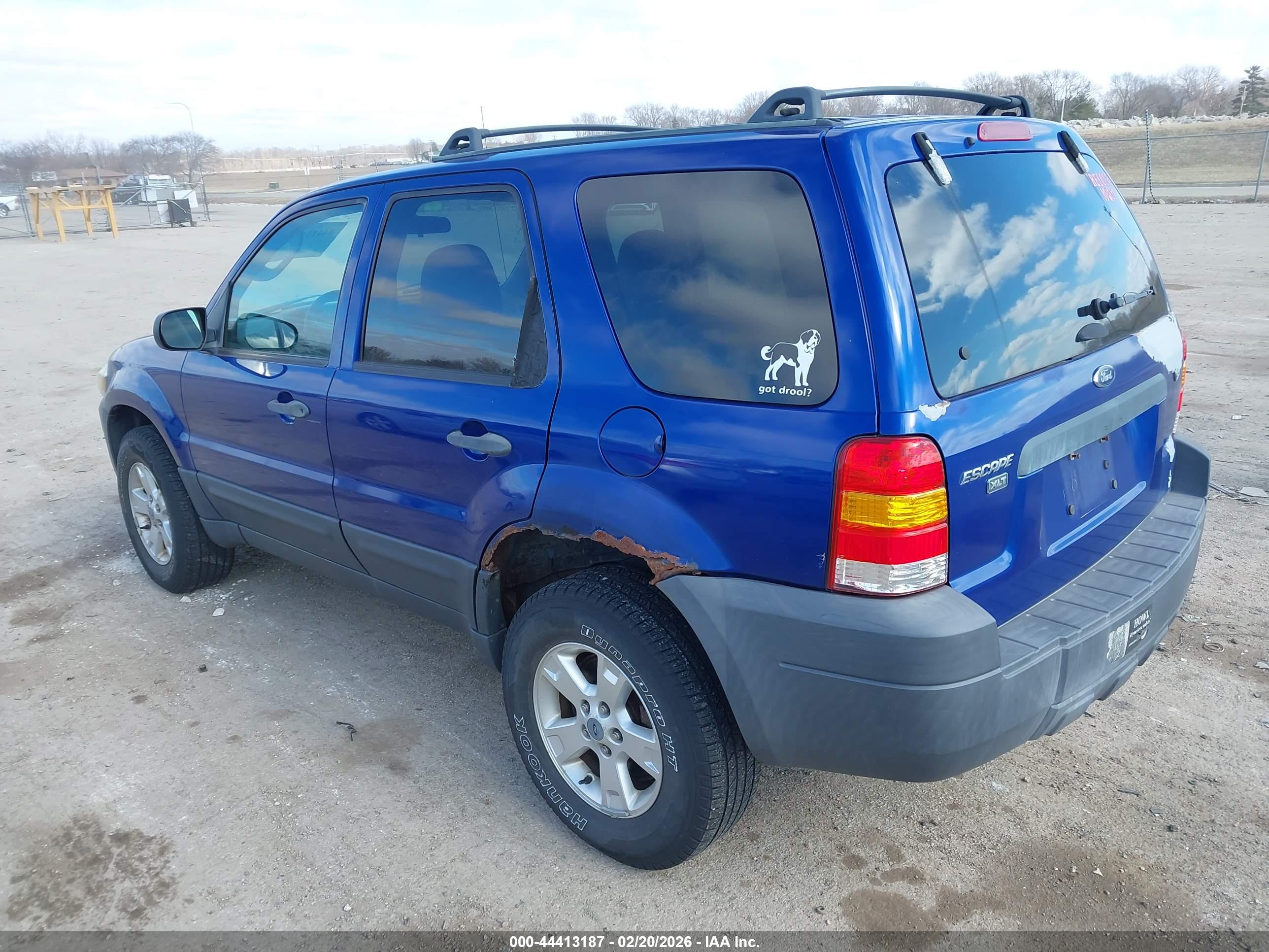 FORD ESCAPE image 3