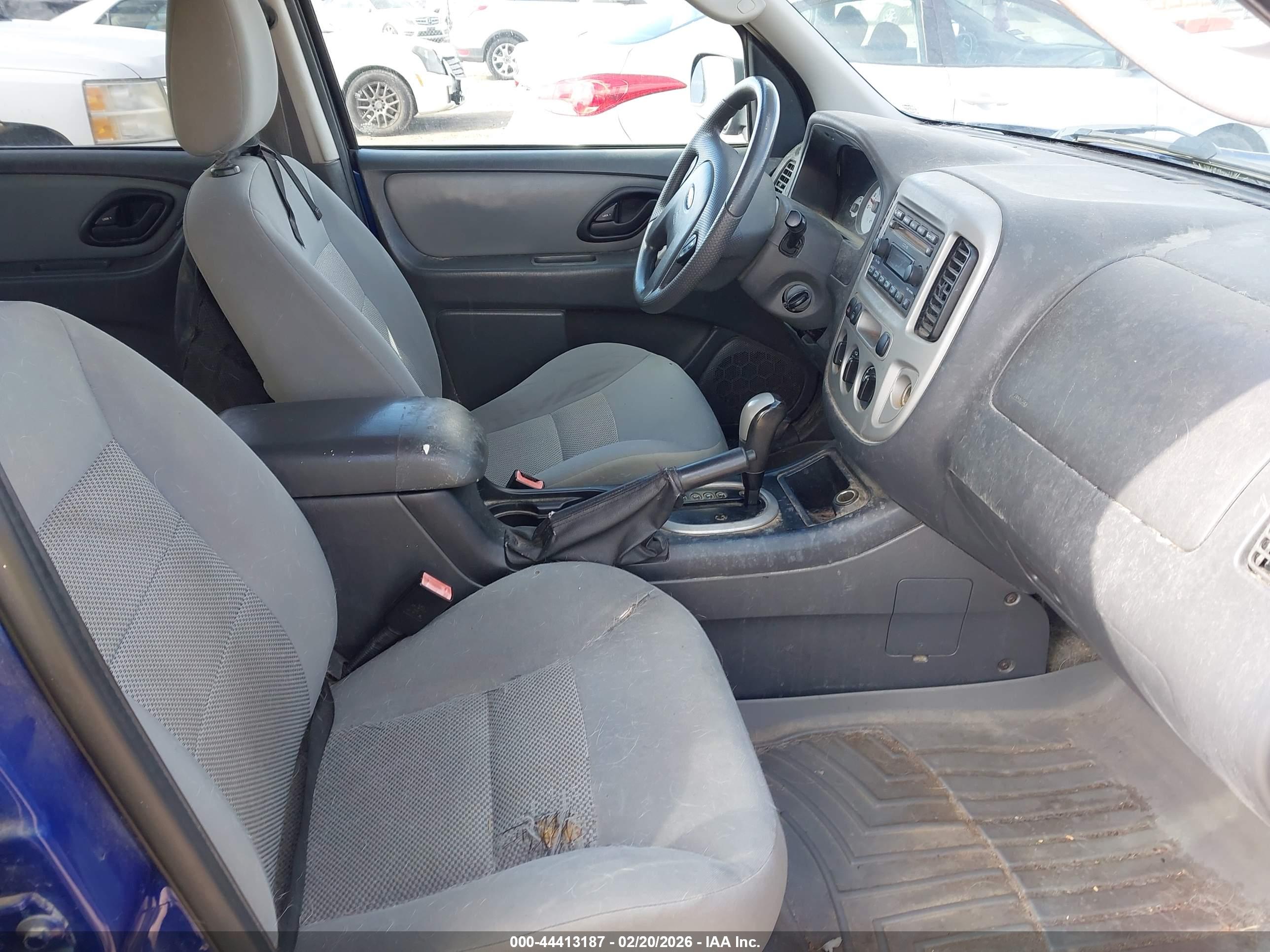 FORD ESCAPE image 5