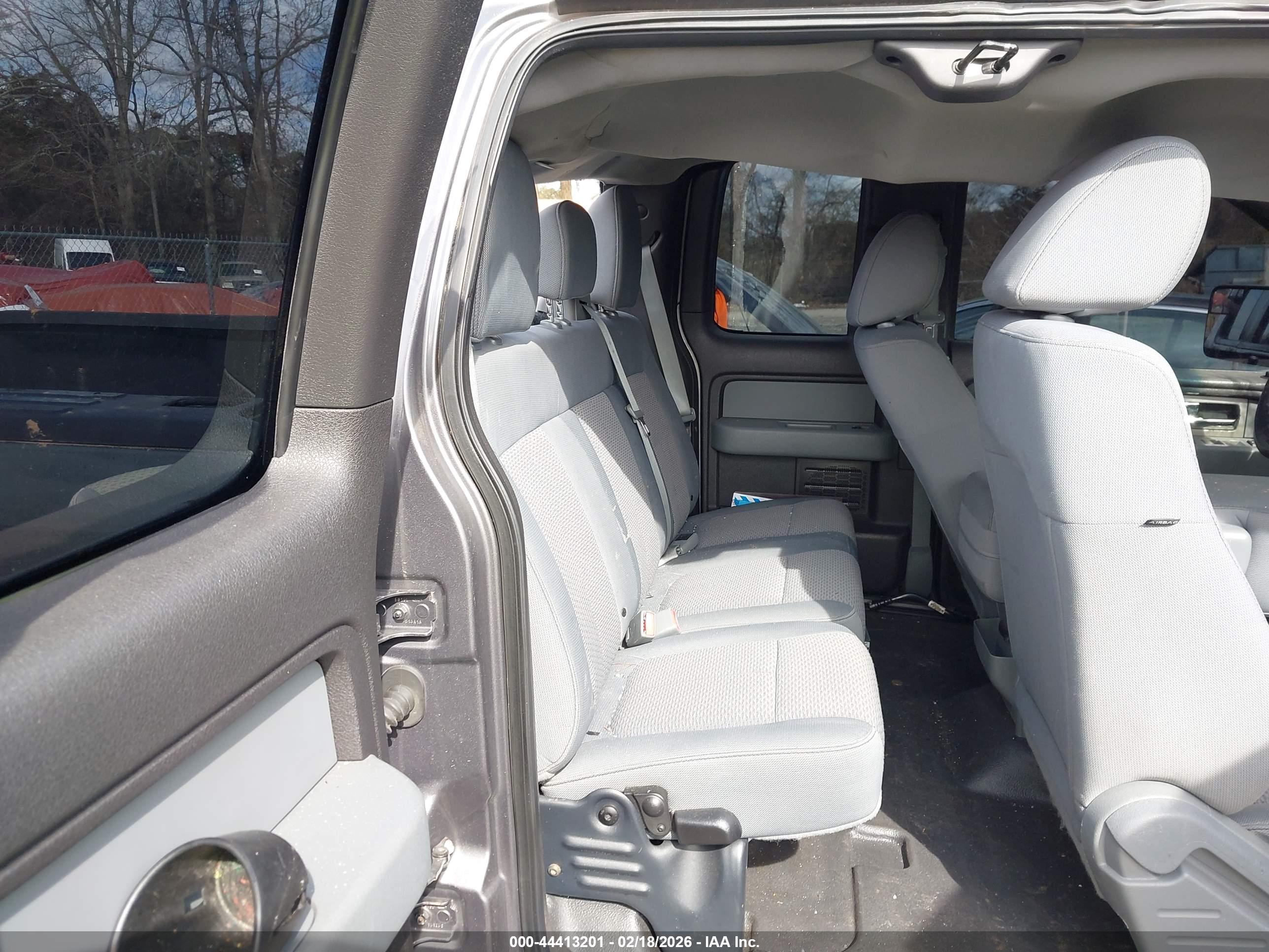FORD F-150 image 8