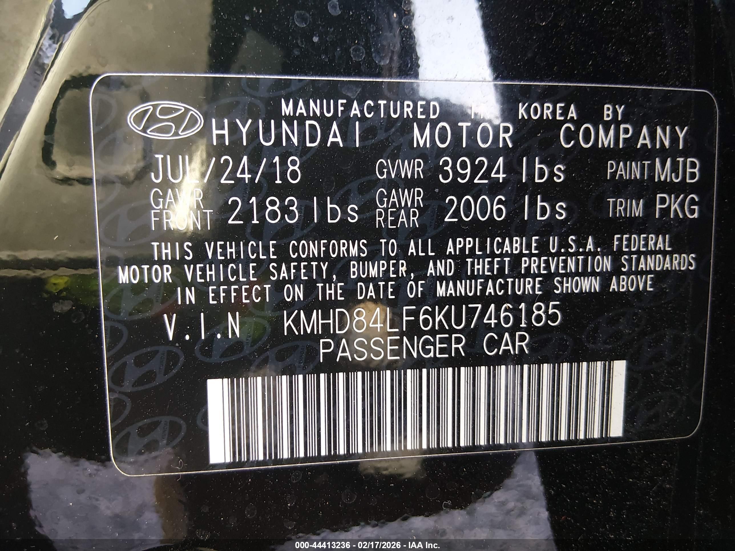 HYUNDAI ELANTRA image 9