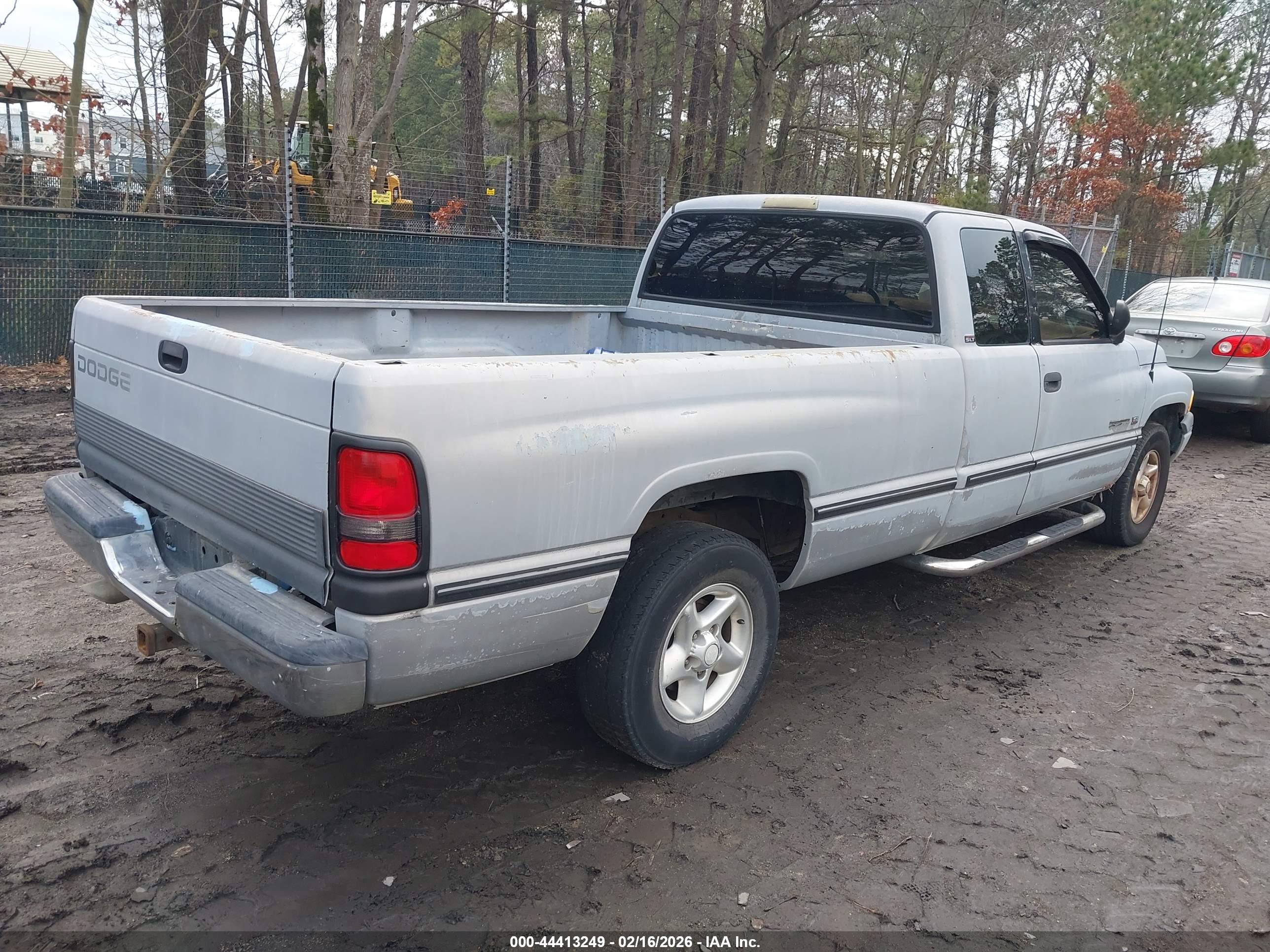 DODGE RAM image 4