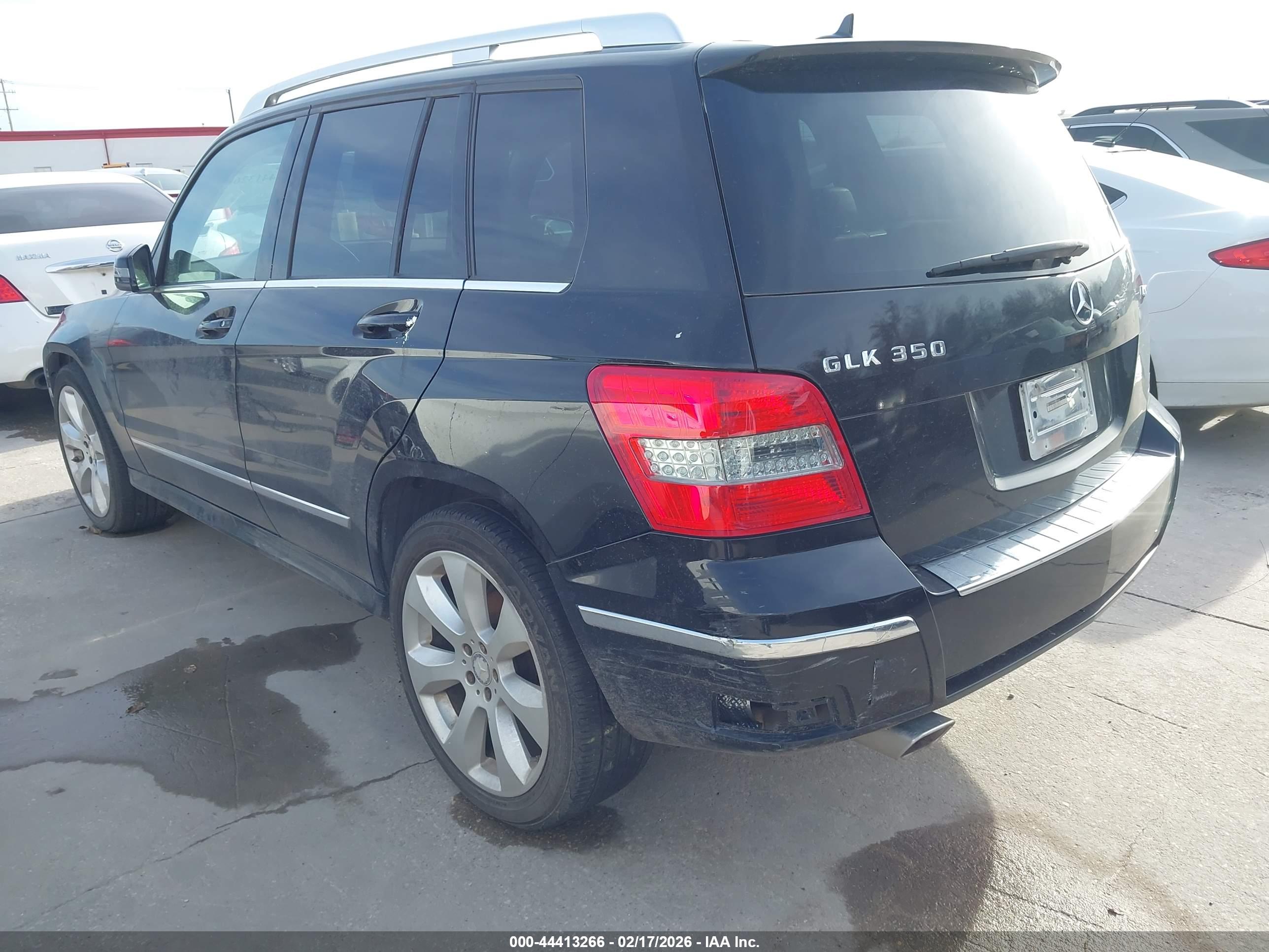 MERCEDES-BENZ GLK image 3