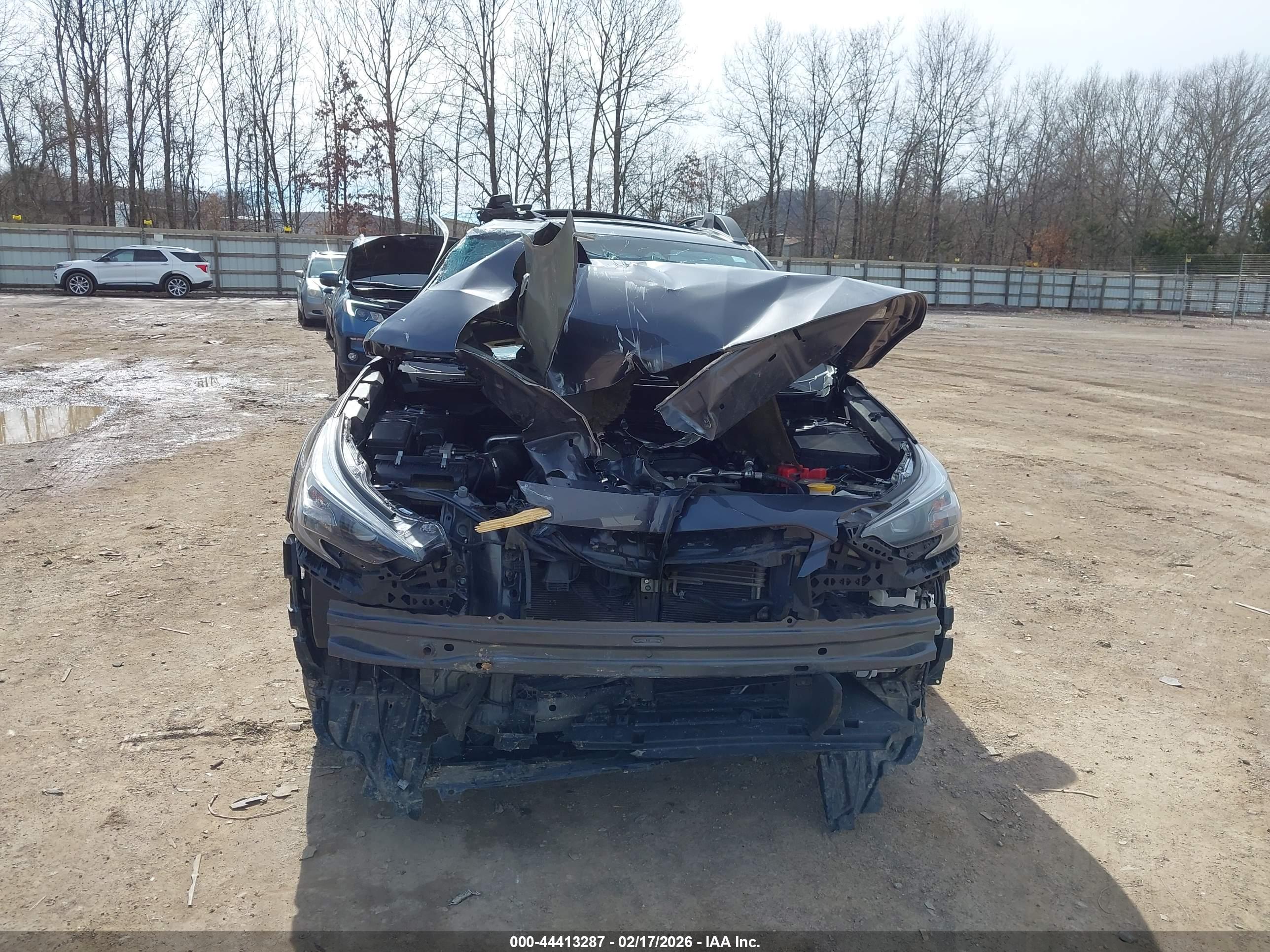 SUBARU OUTBACK image 6