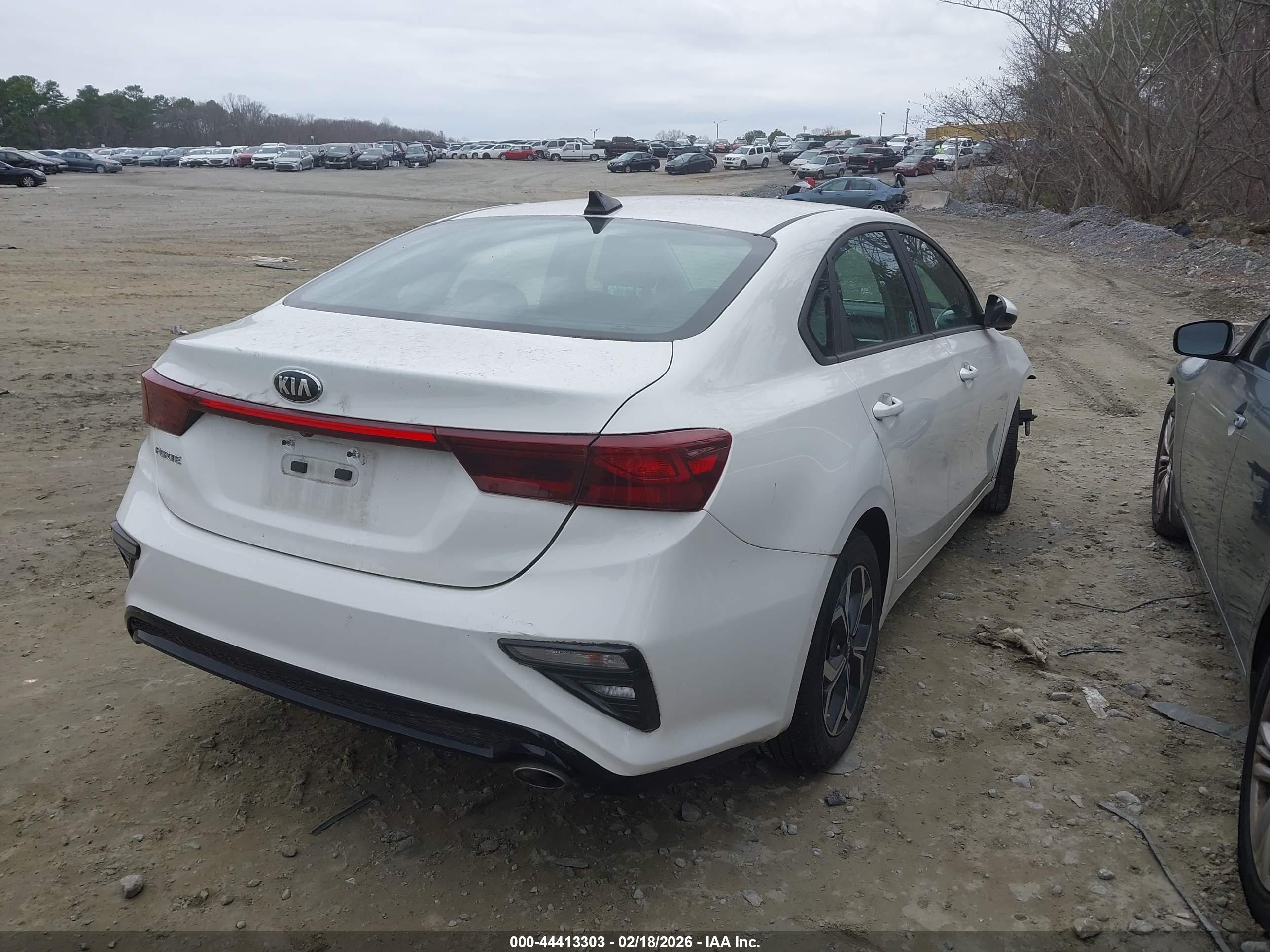 KIA FORTE image 4