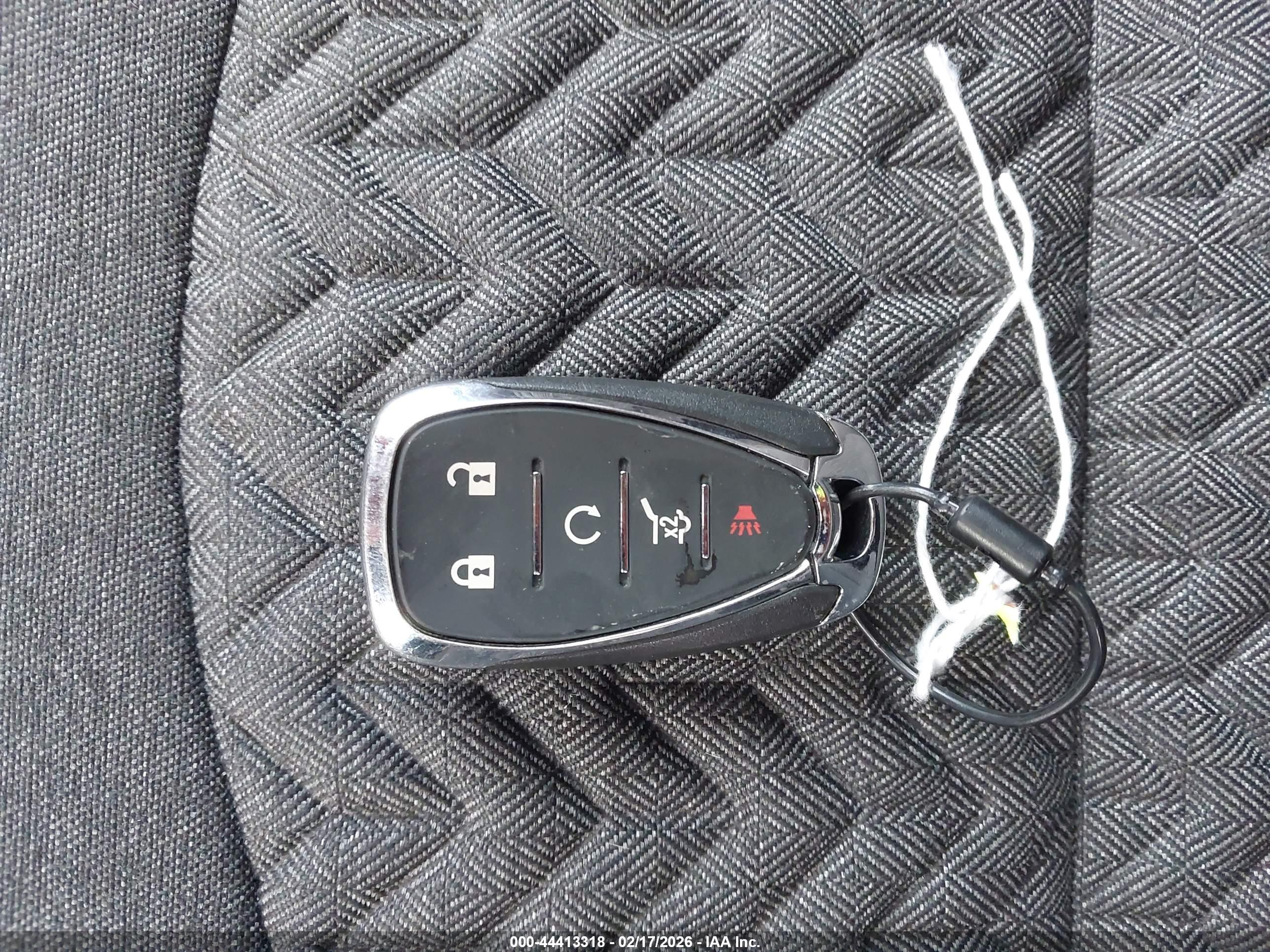 CHEVROLET EQUINOX image 11