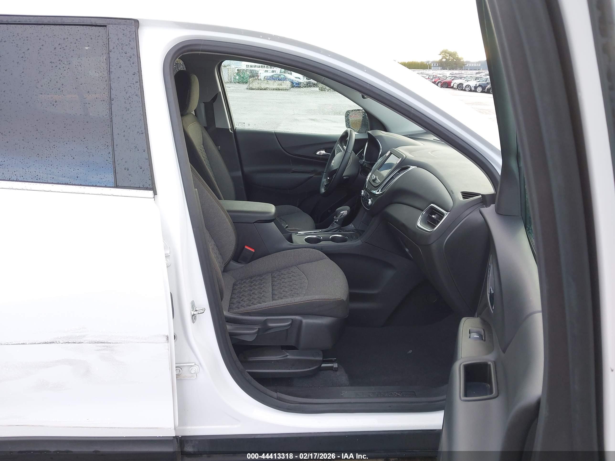 CHEVROLET EQUINOX image 5