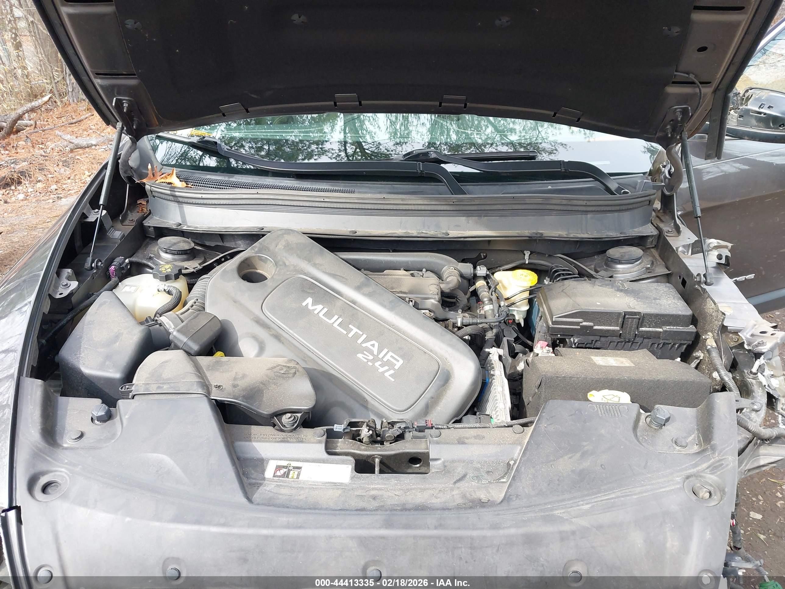 JEEP CHEROKEE image 10
