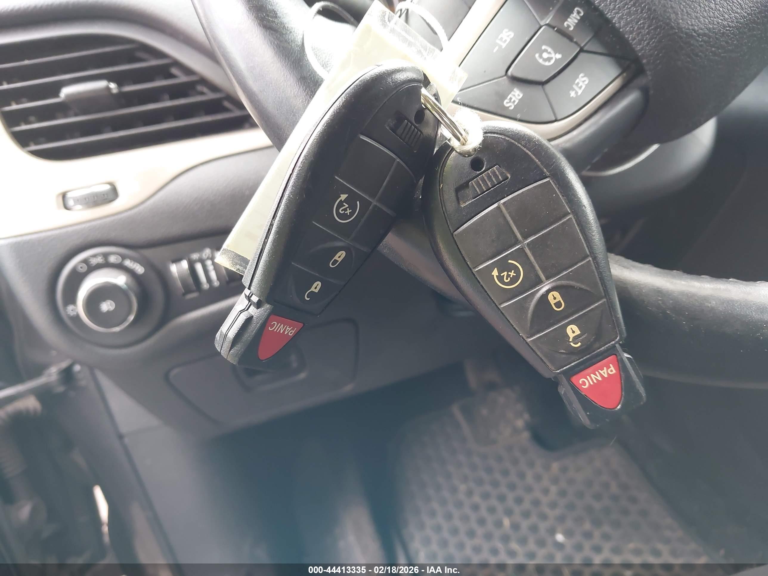 JEEP CHEROKEE image 11
