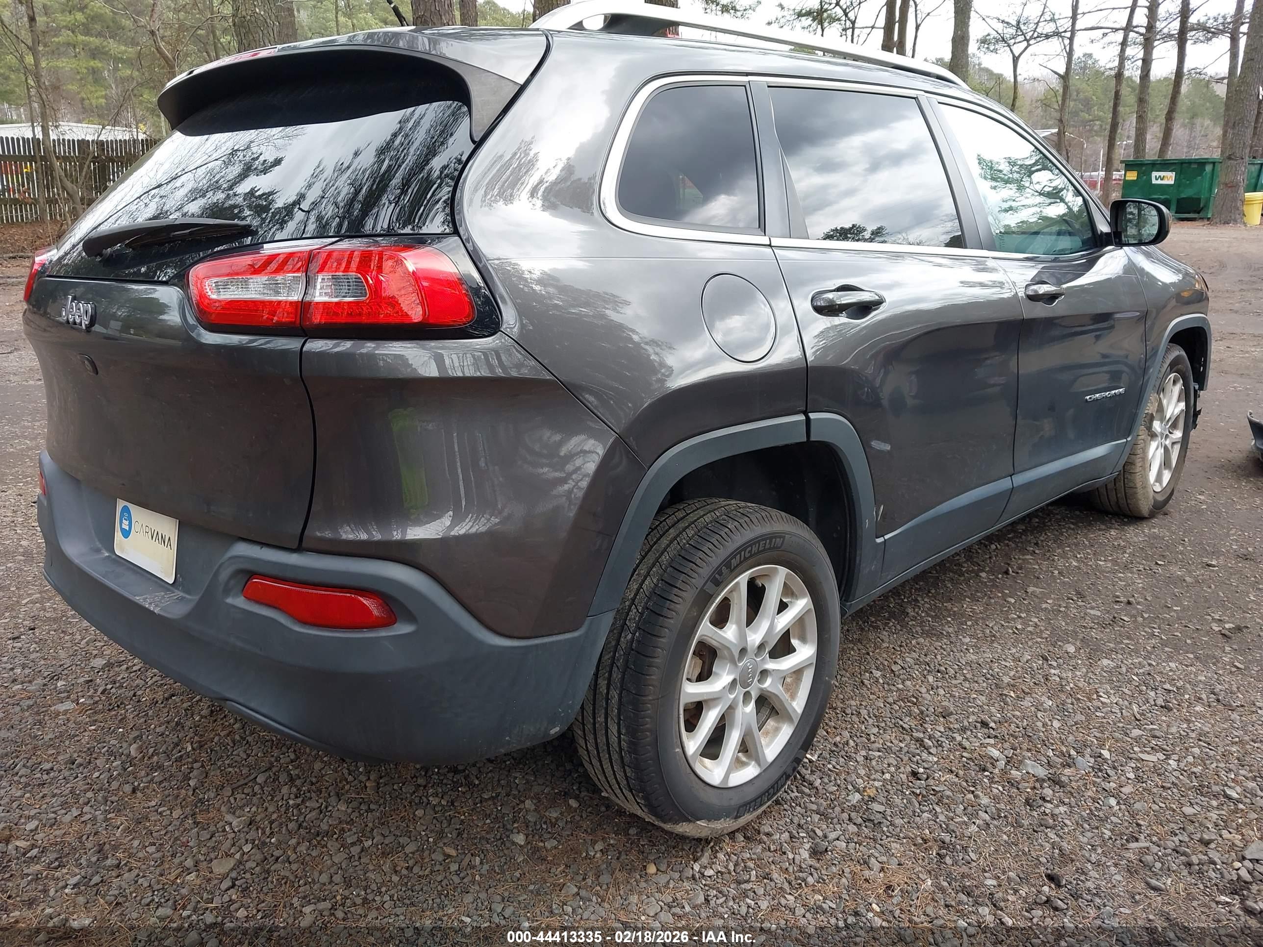 JEEP CHEROKEE image 4