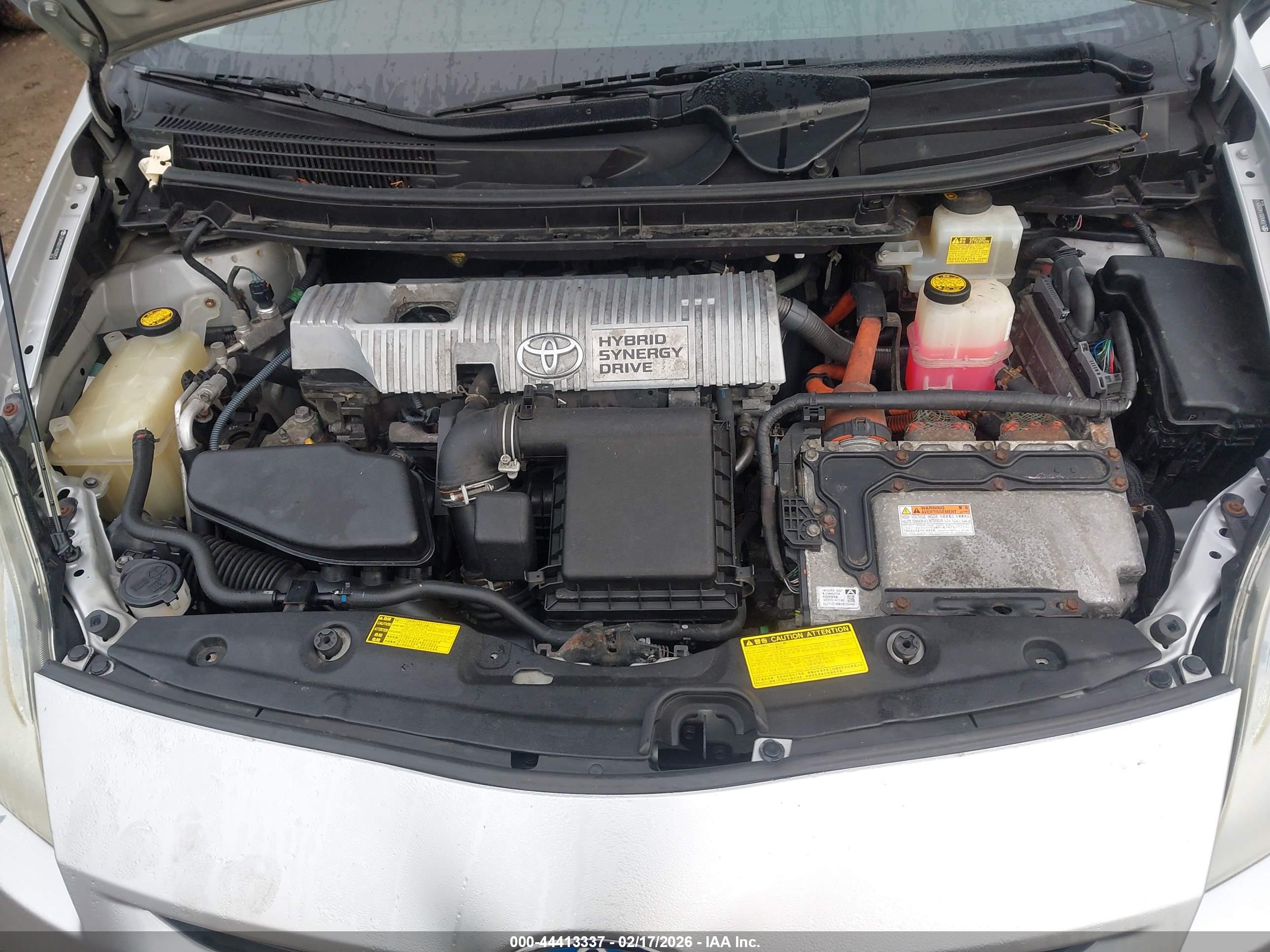 TOYOTA PRIUS image 10