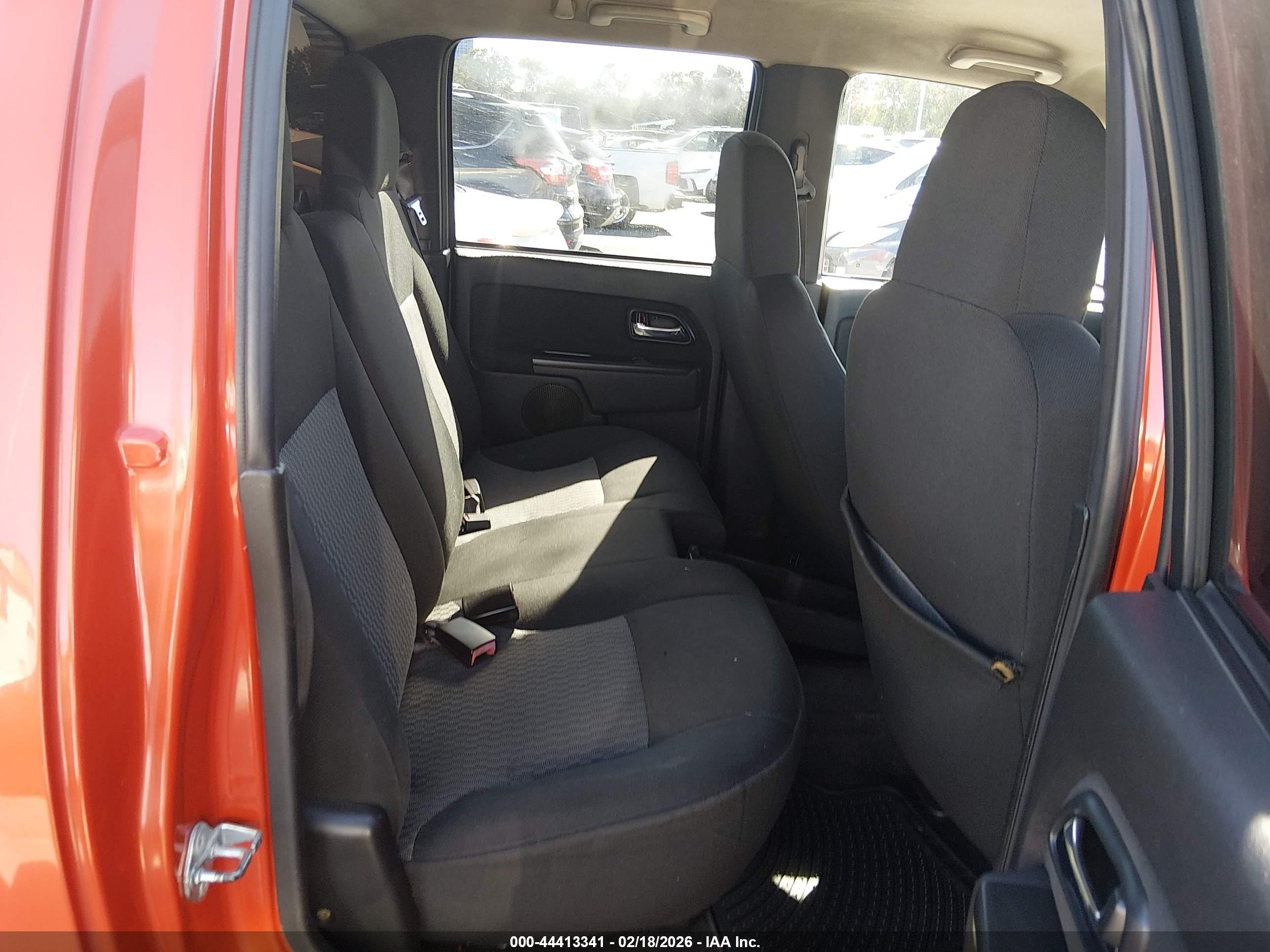 CHEVROLET COLORADO image 8