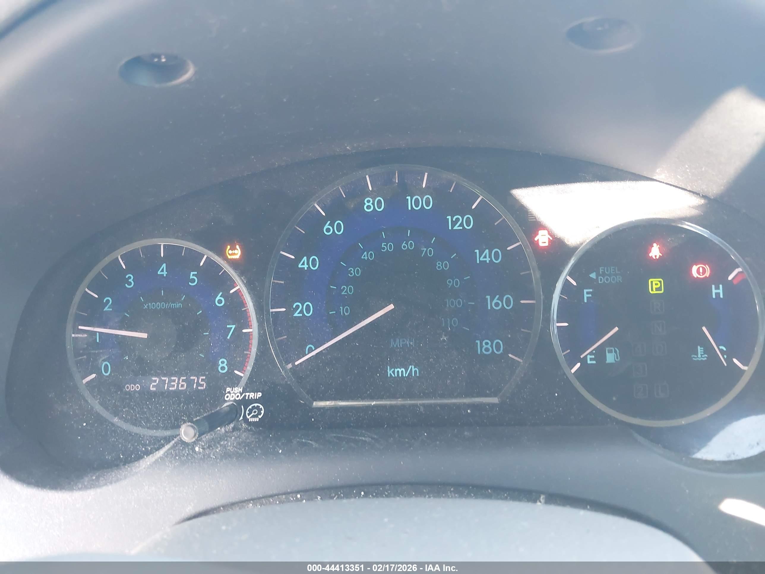 TOYOTA SIENNA image 7