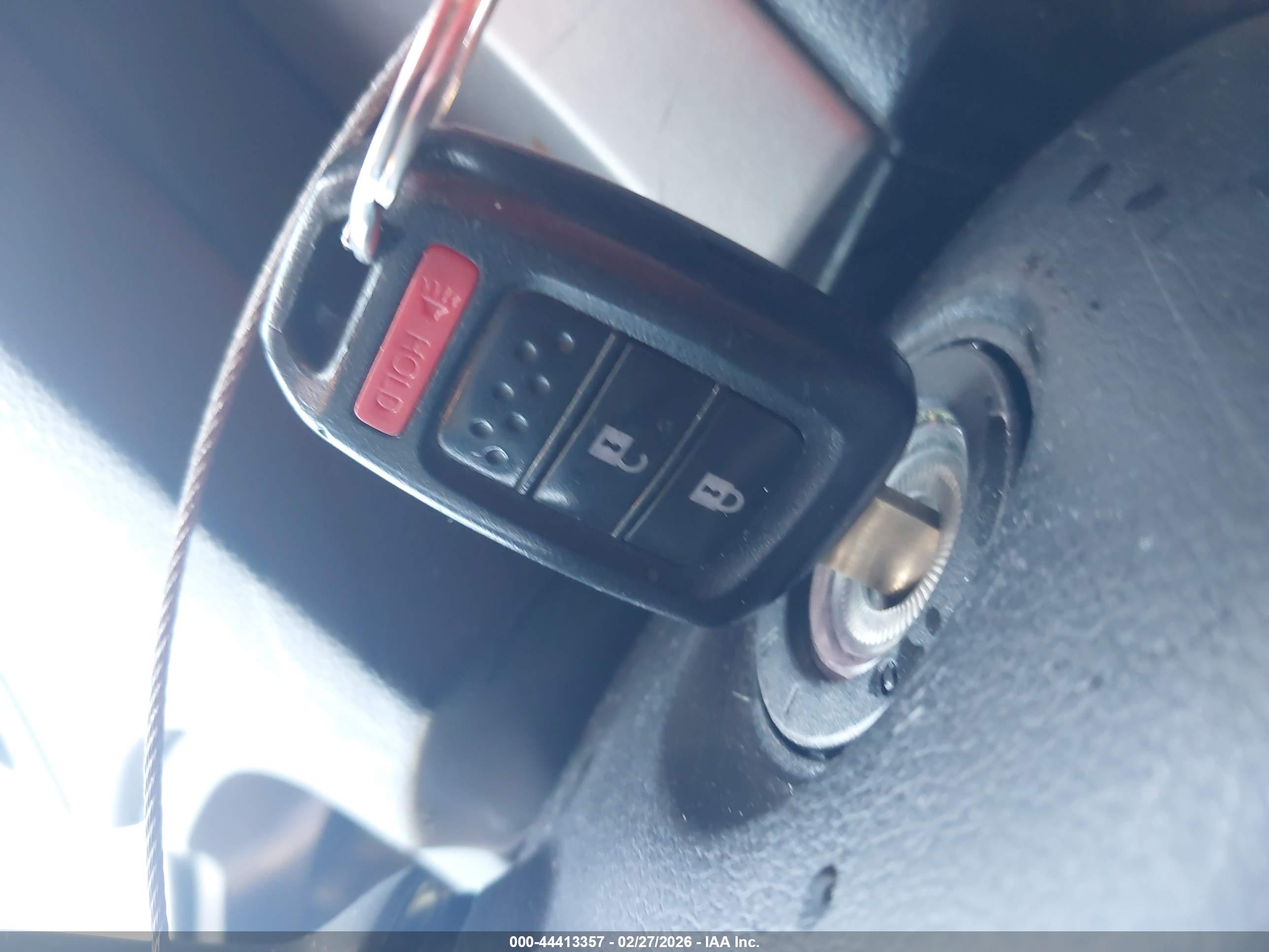 HONDA CR-V image 11