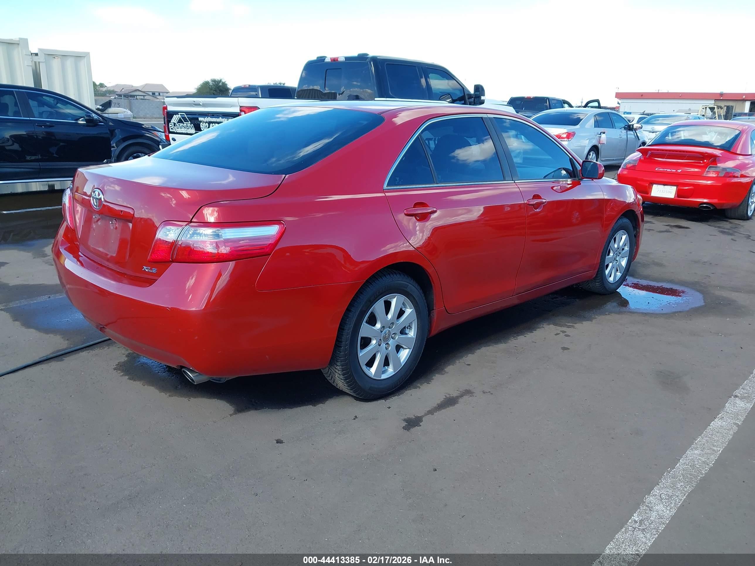 TOYOTA CAMRY image 4