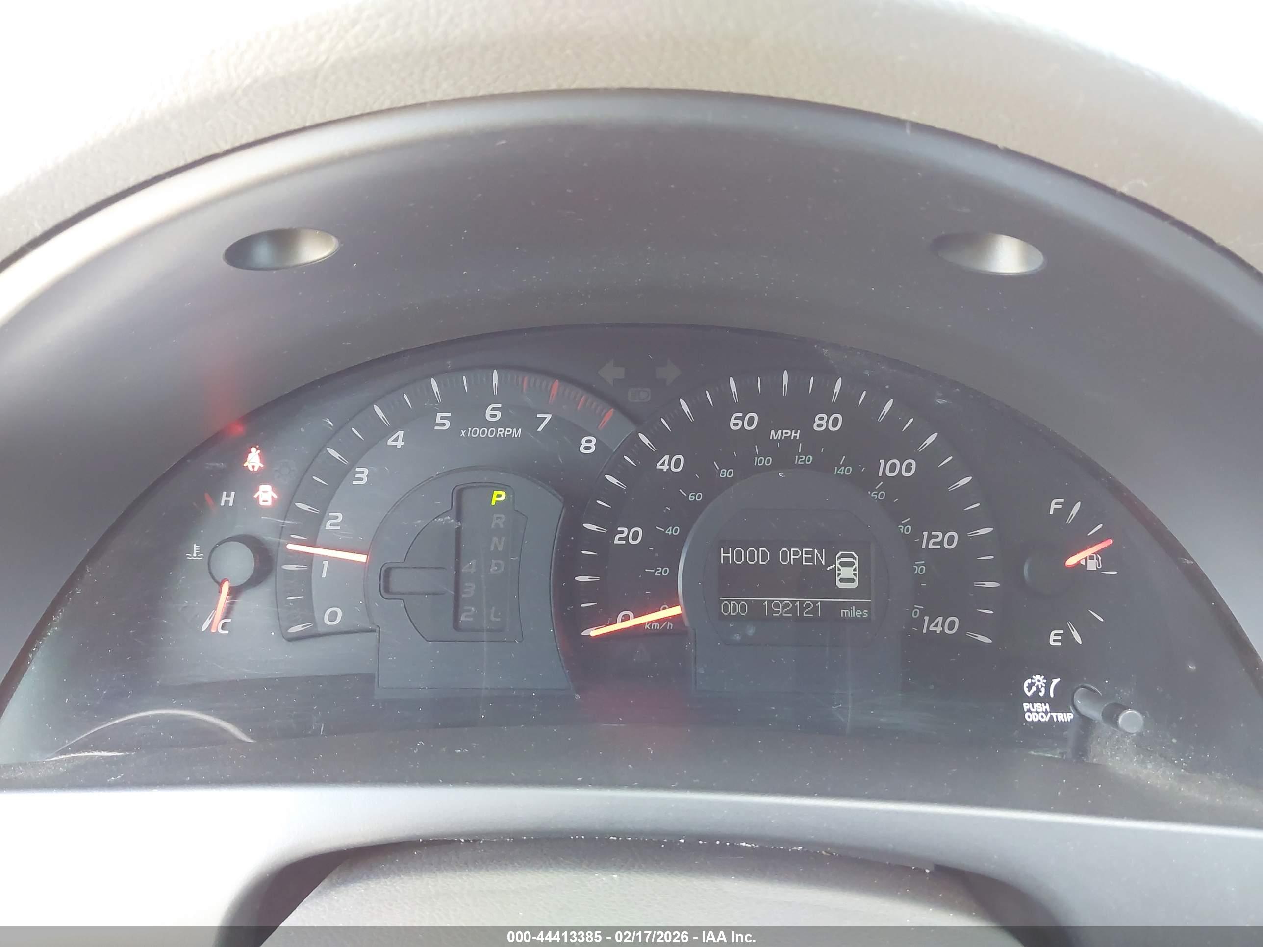 TOYOTA CAMRY image 7