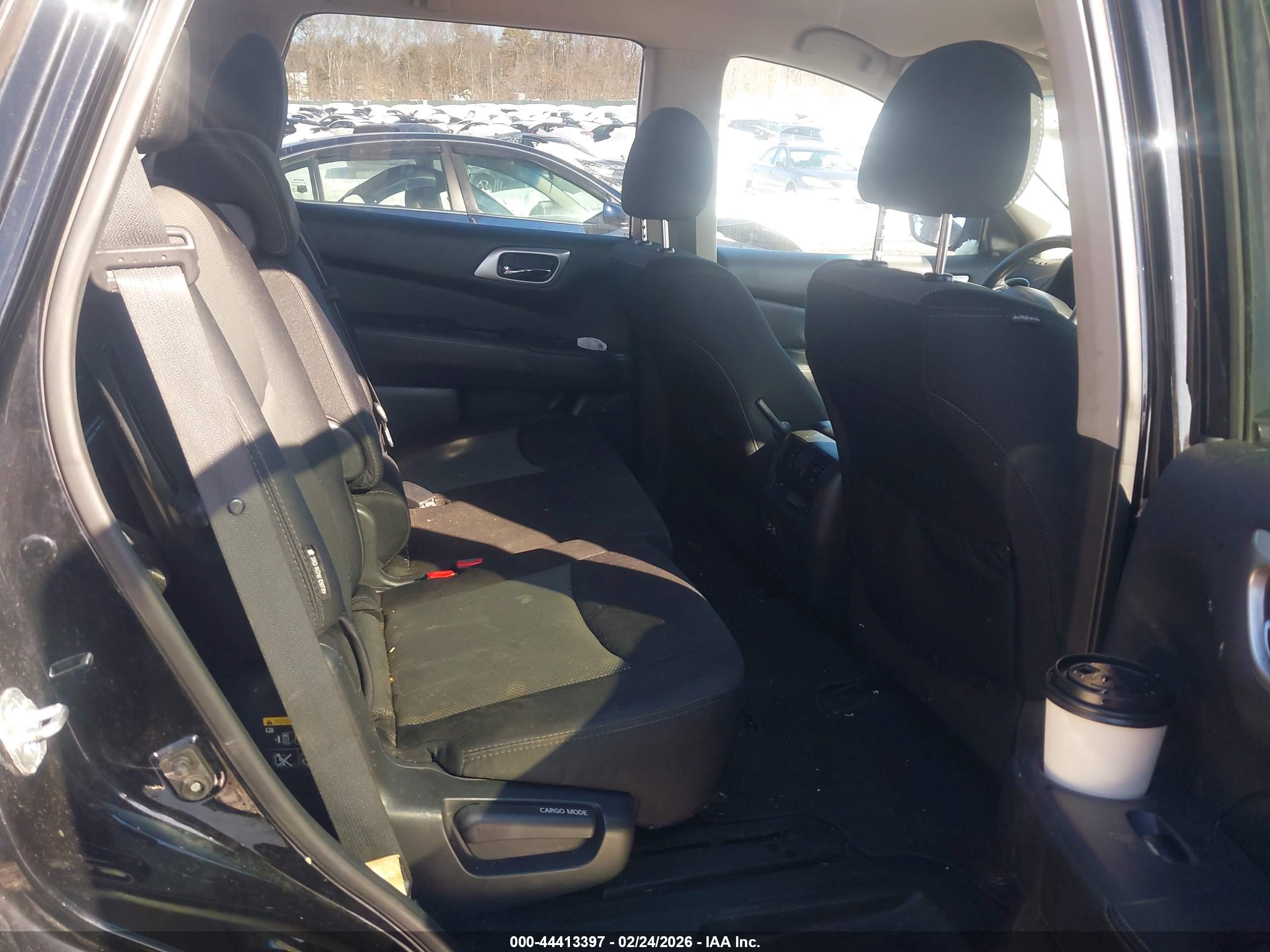 NISSAN PATHFINDER image 8