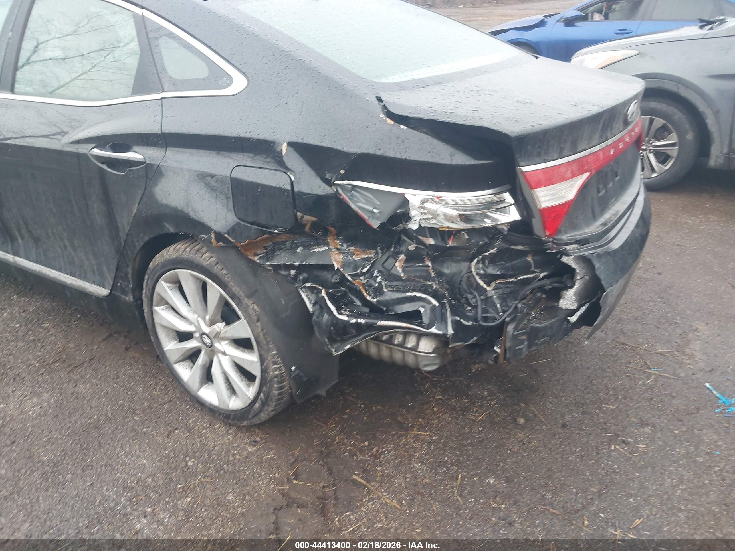 HYUNDAI AZERA image 6