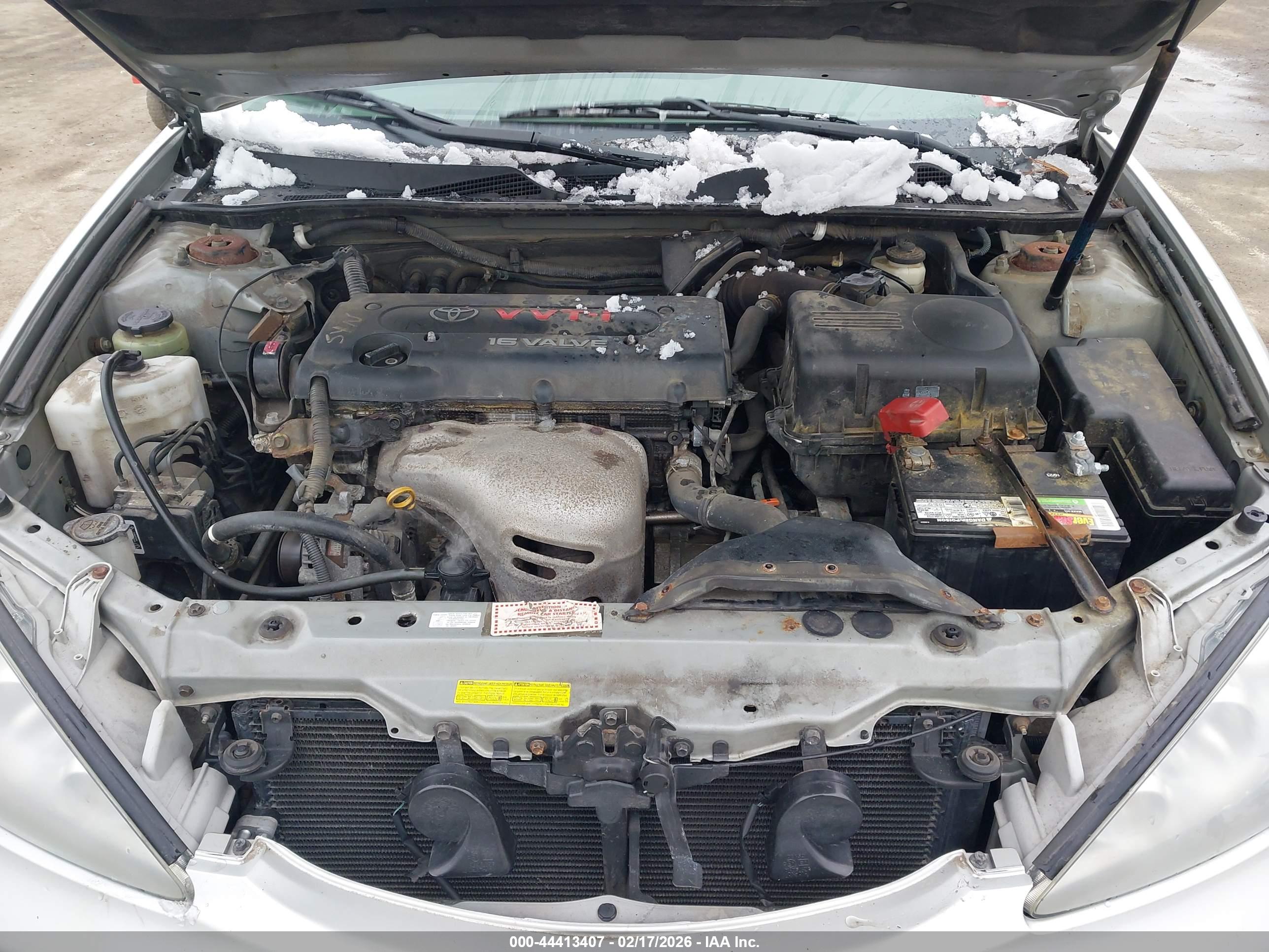 TOYOTA CAMRY image 10