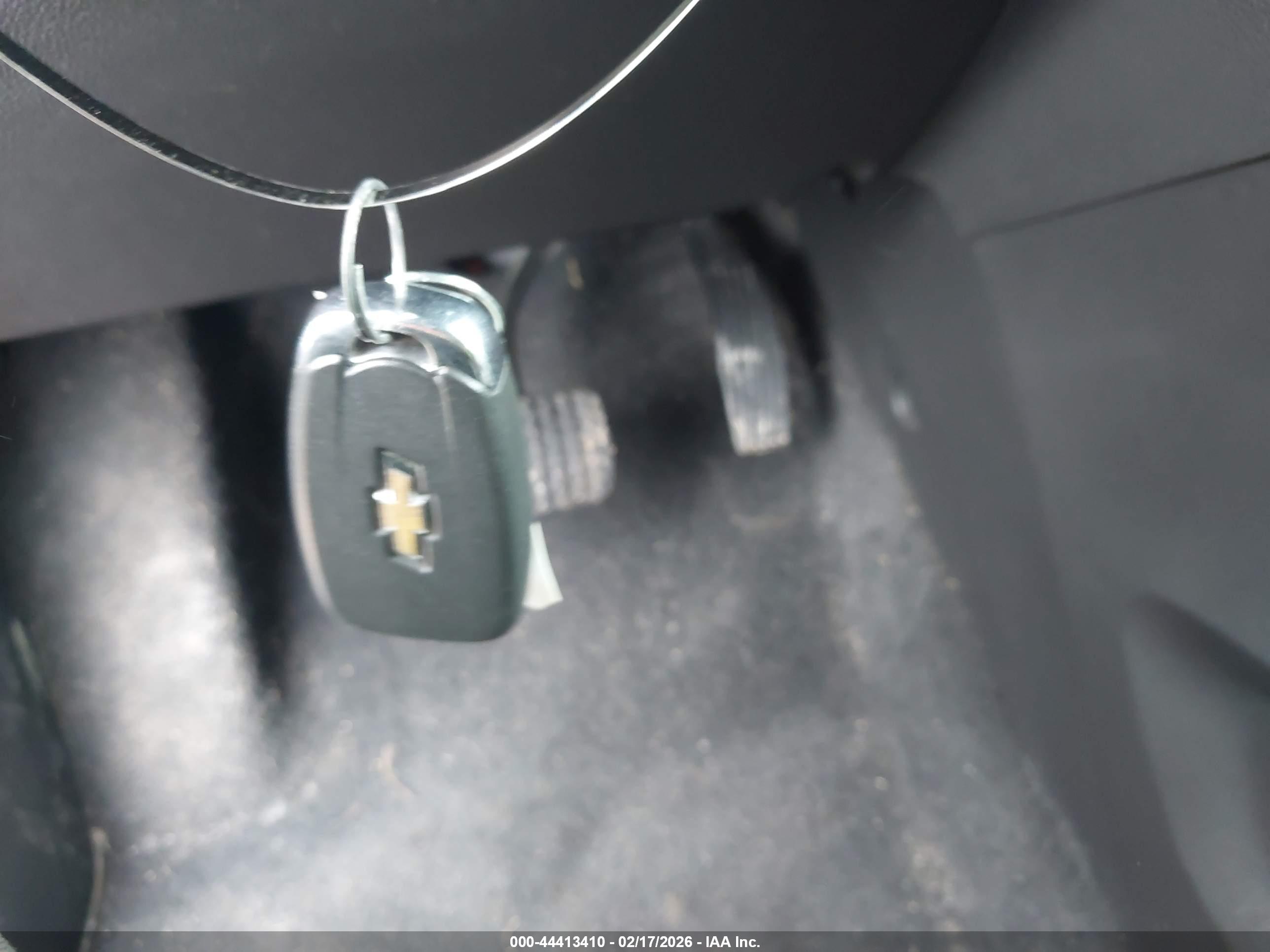 CHEVROLET TRAX image 11