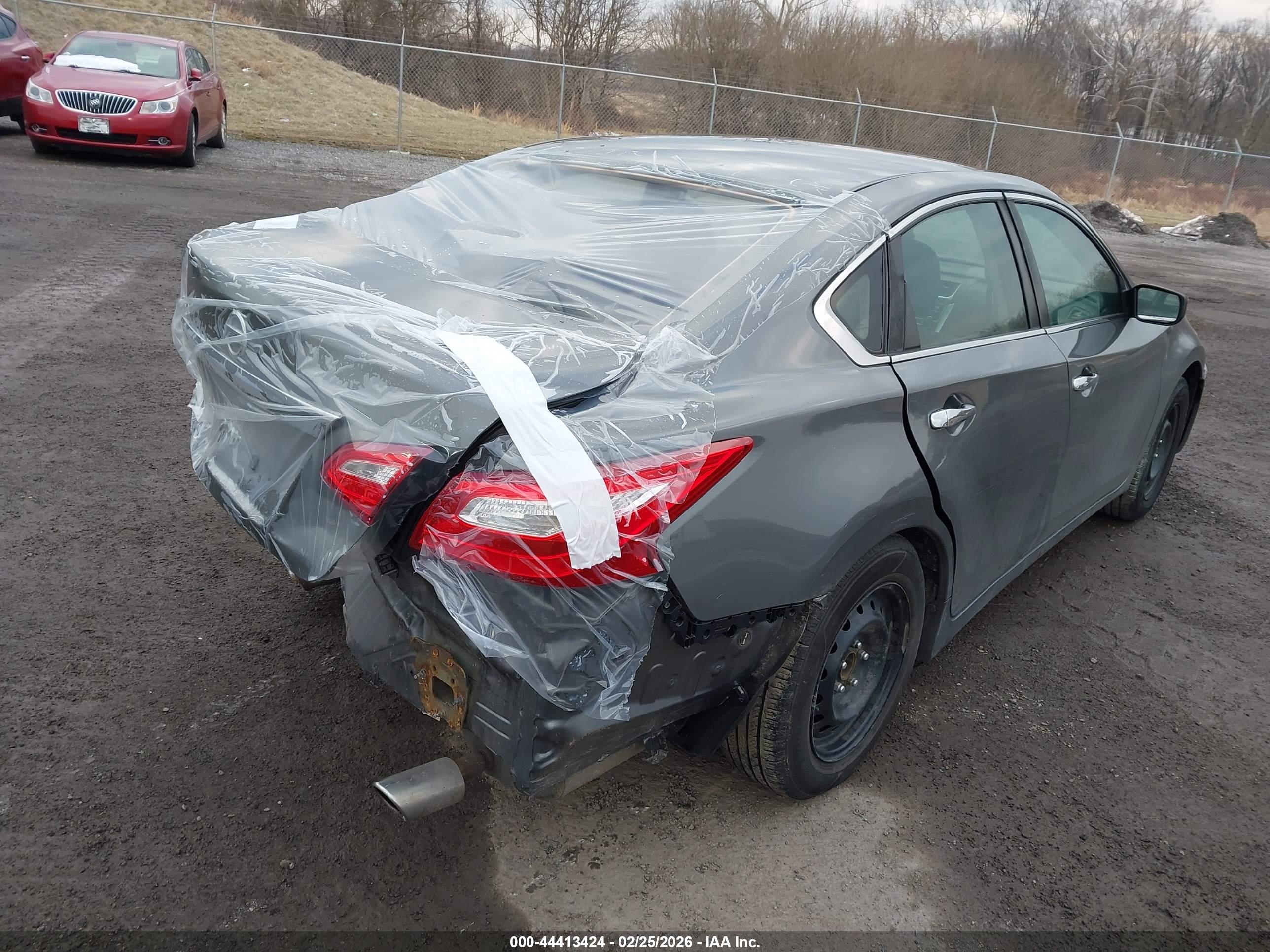 NISSAN ALTIMA image 4