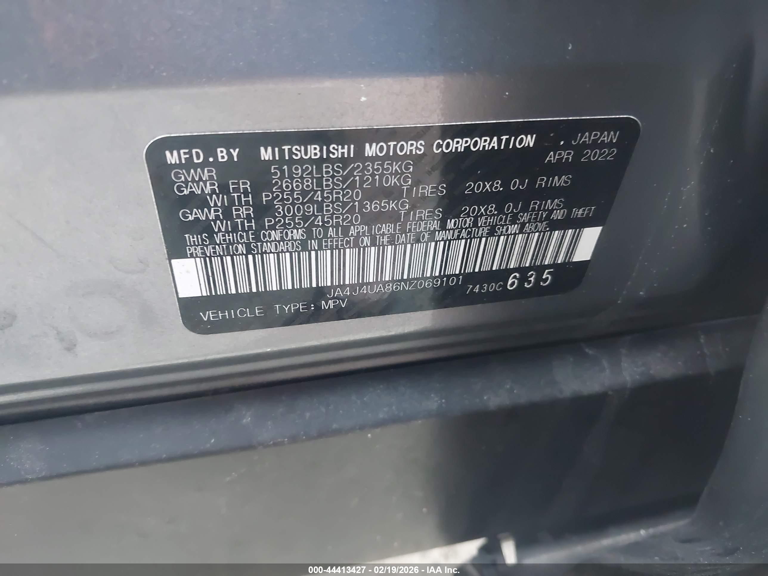 MITSUBISHI OUTLANDER image 9