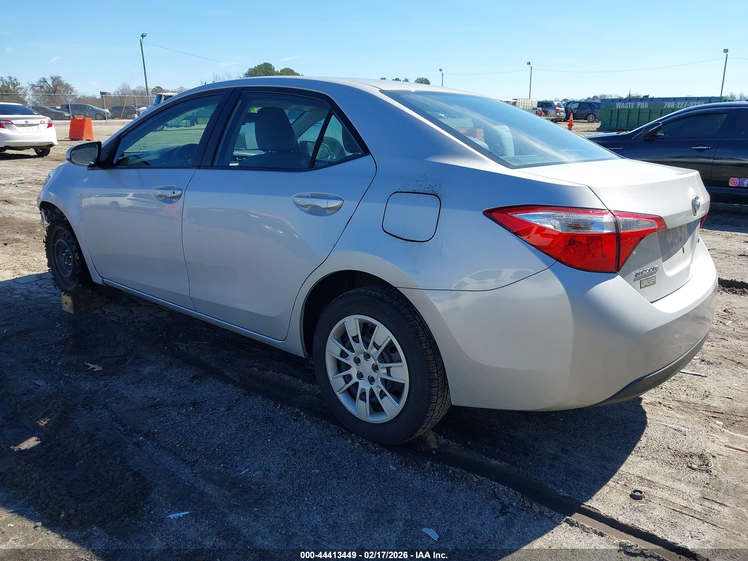 TOYOTA COROLLA image 3
