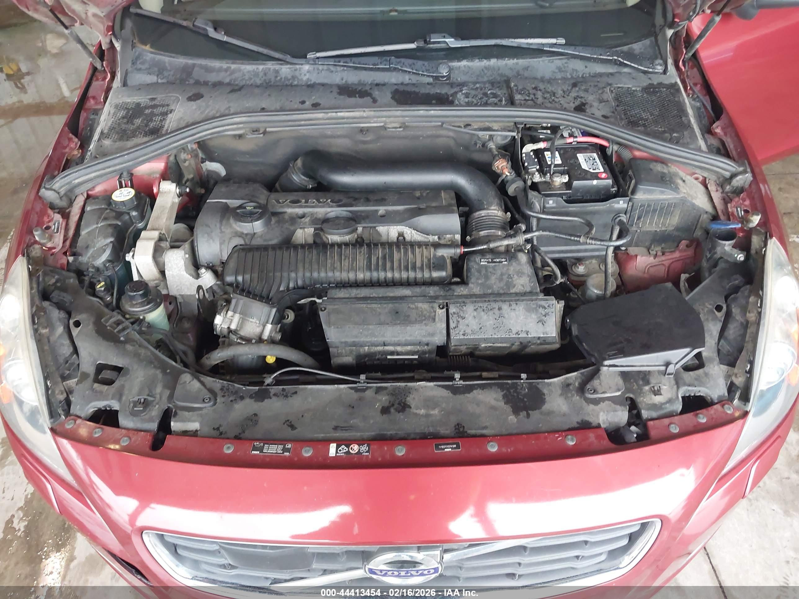 VOLVO S60 image 10