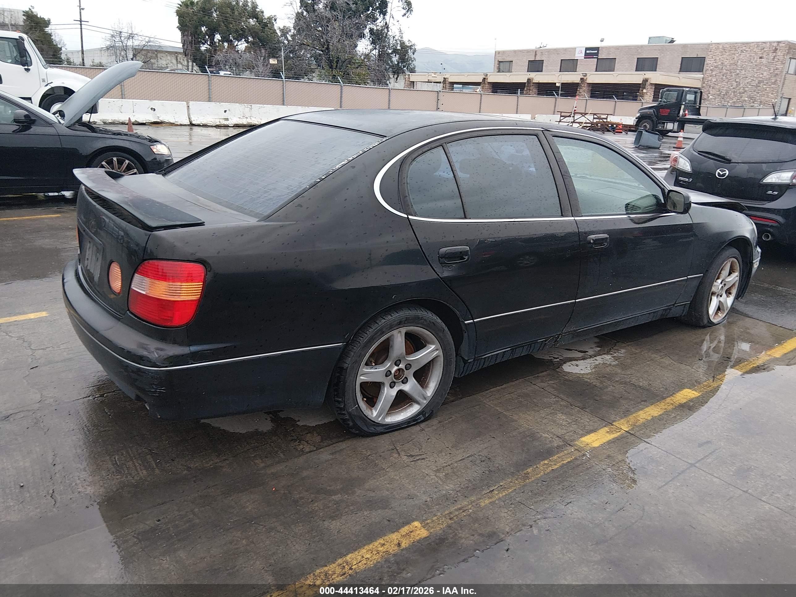 LEXUS GS image 4