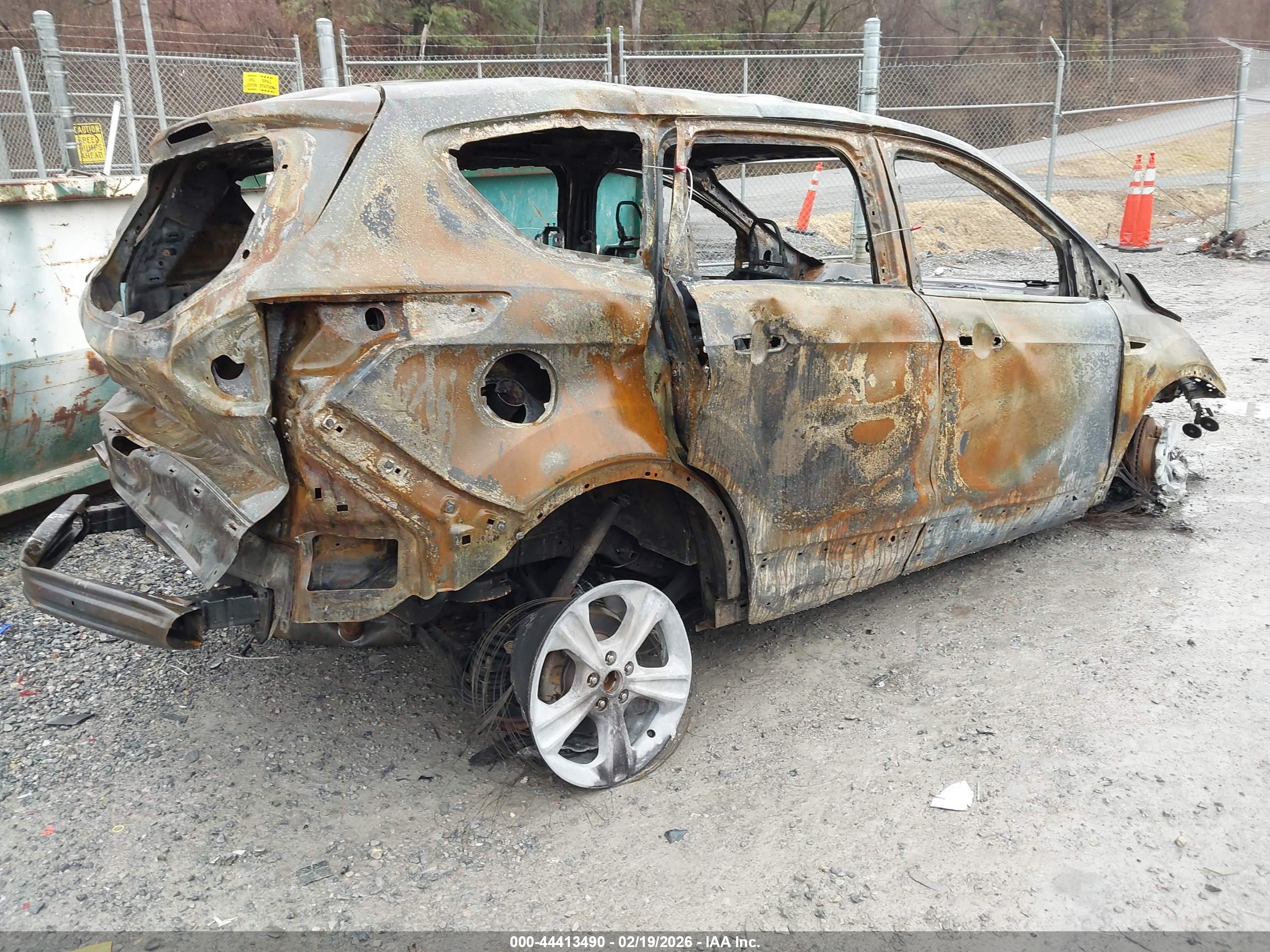 FORD ESCAPE image 4