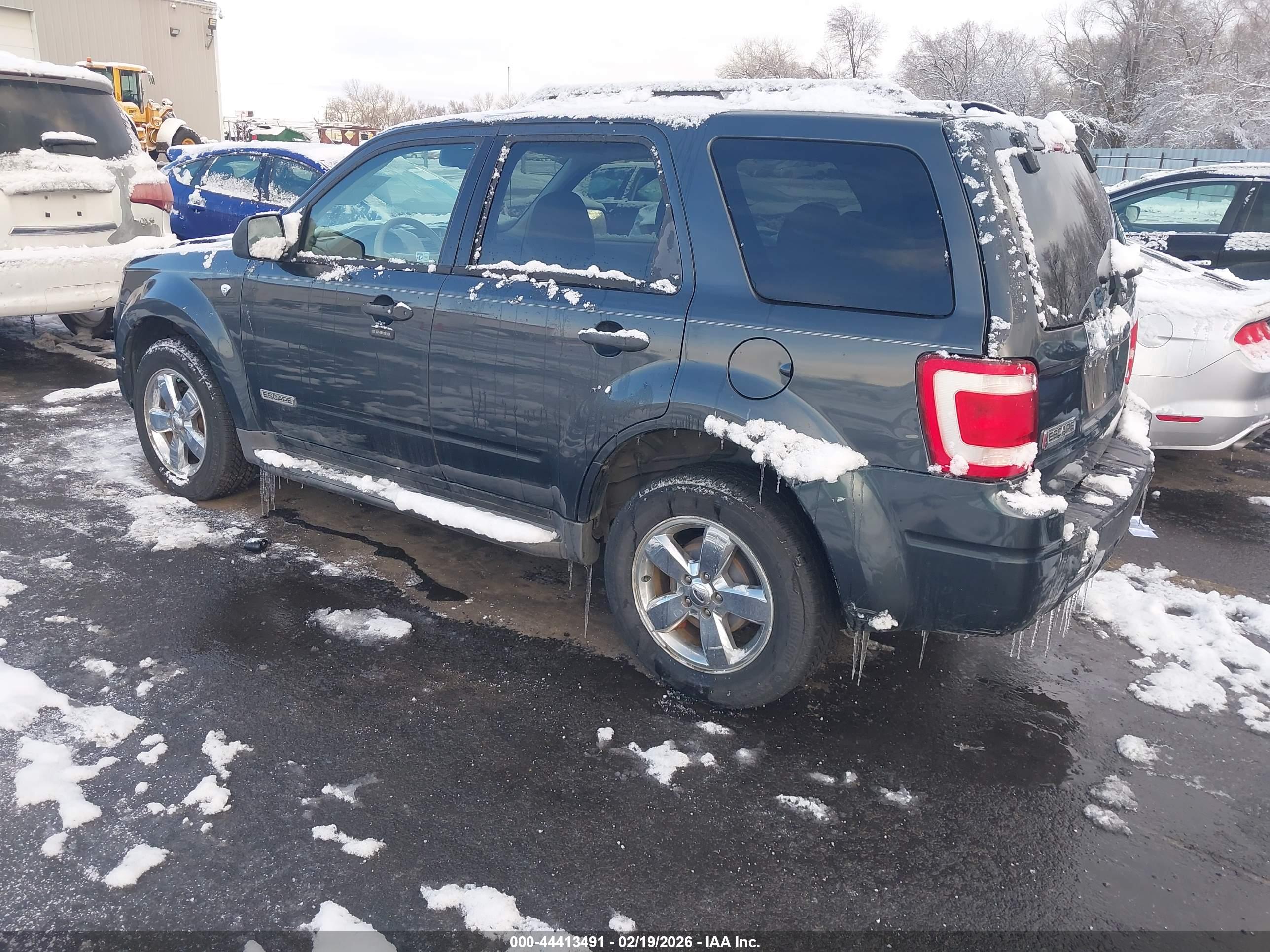 FORD ESCAPE image 3