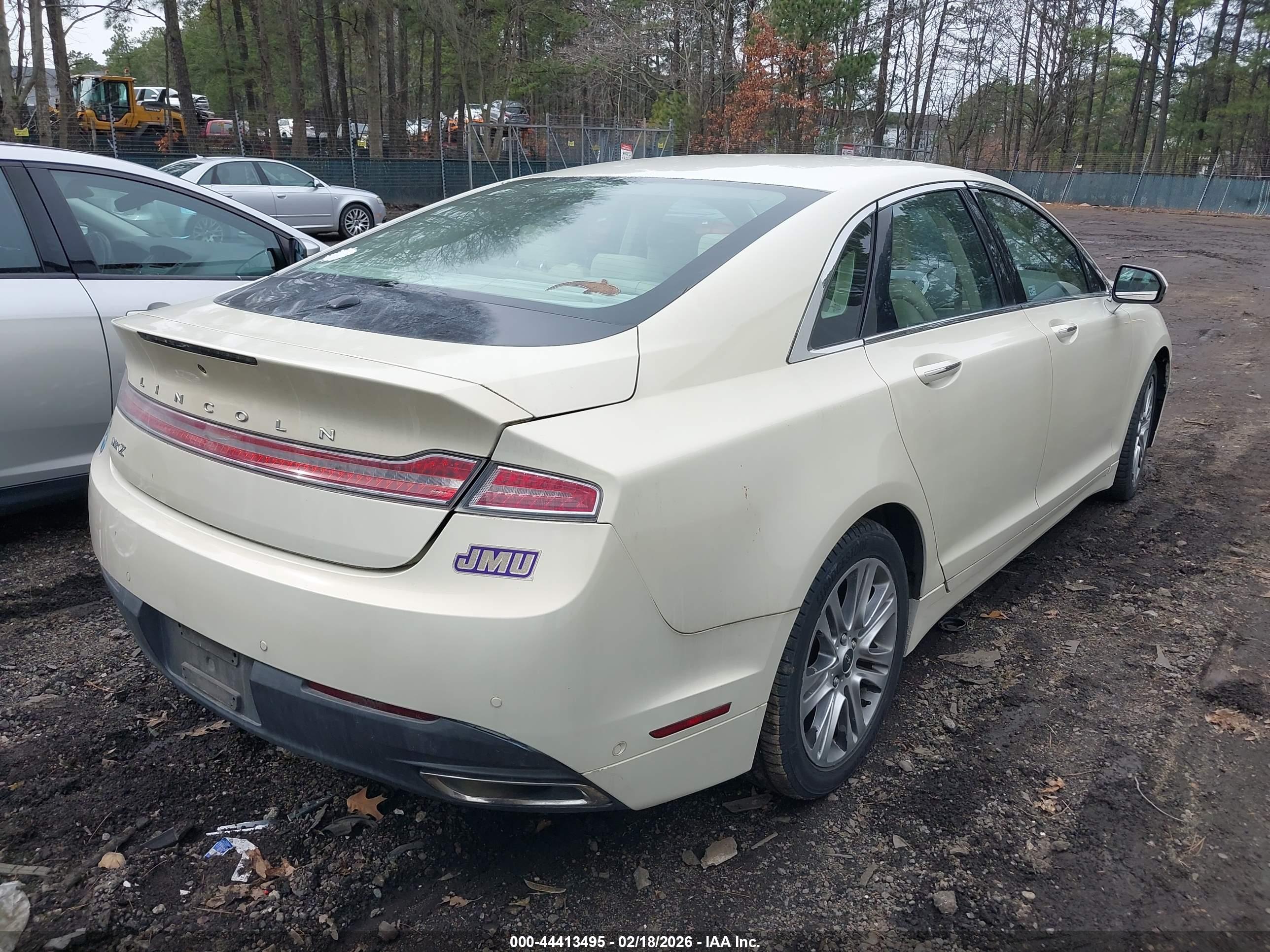 LINCOLN MKZ image 4