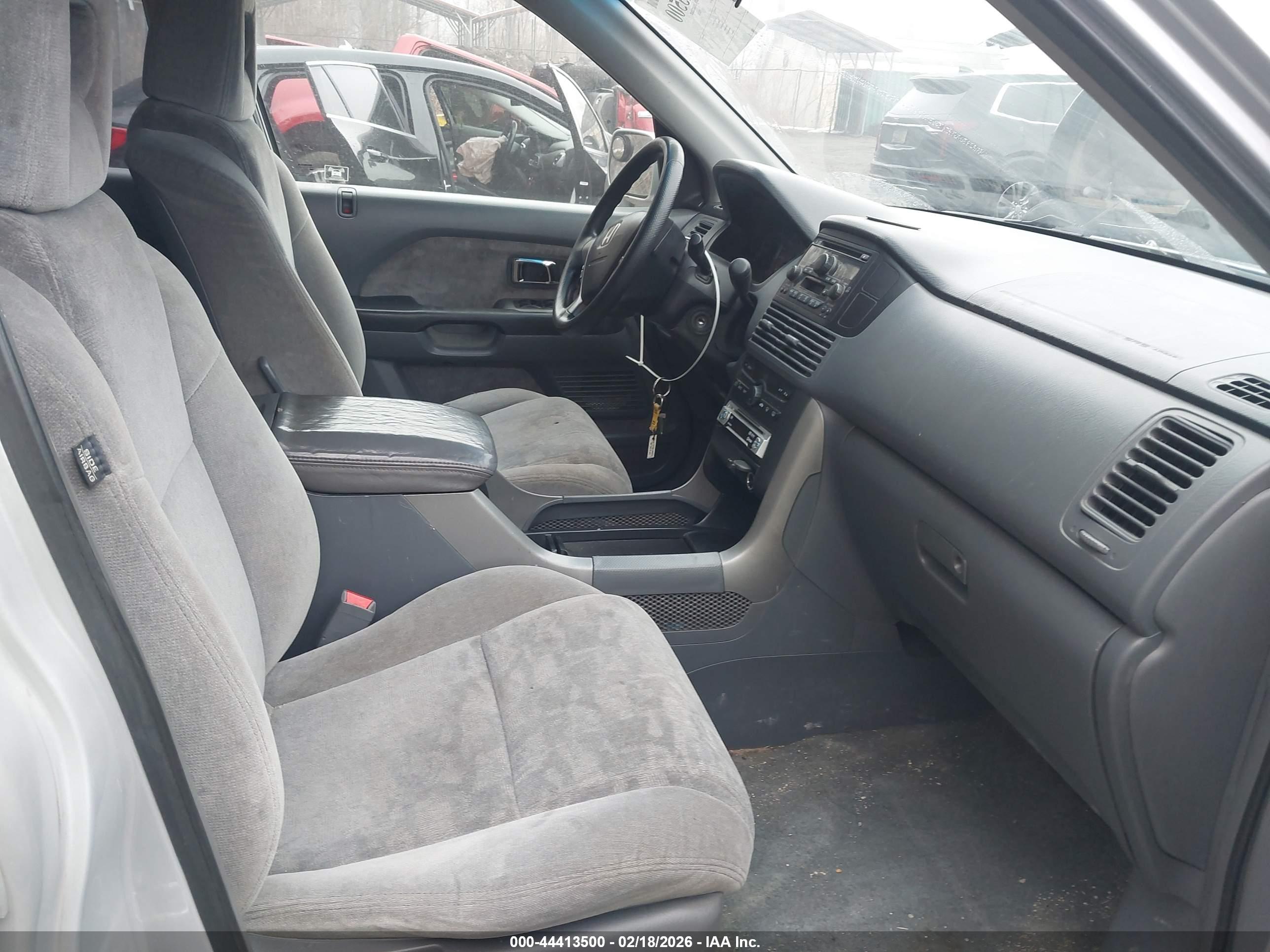HONDA PILOT image 5