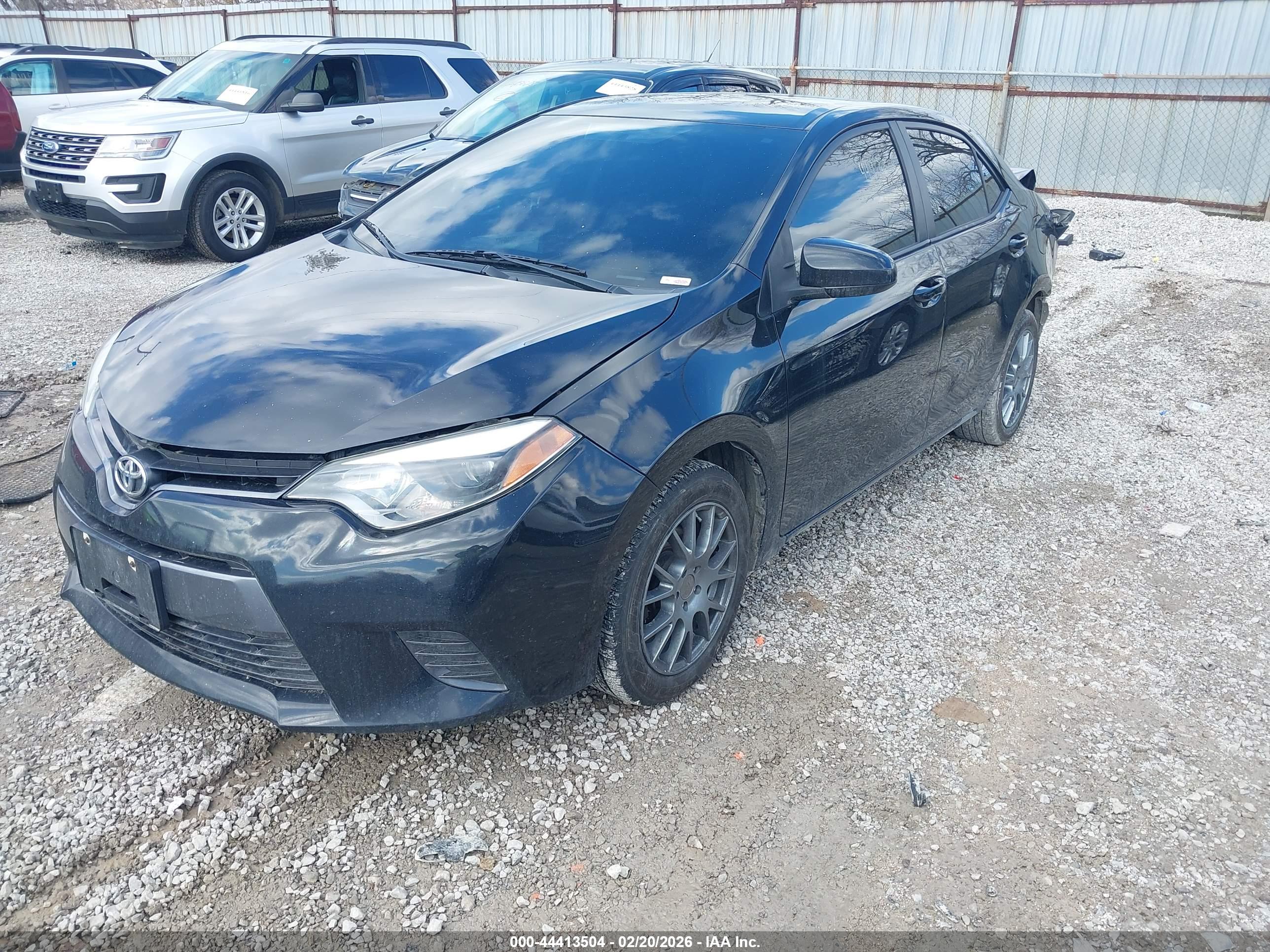 TOYOTA COROLLA image 2