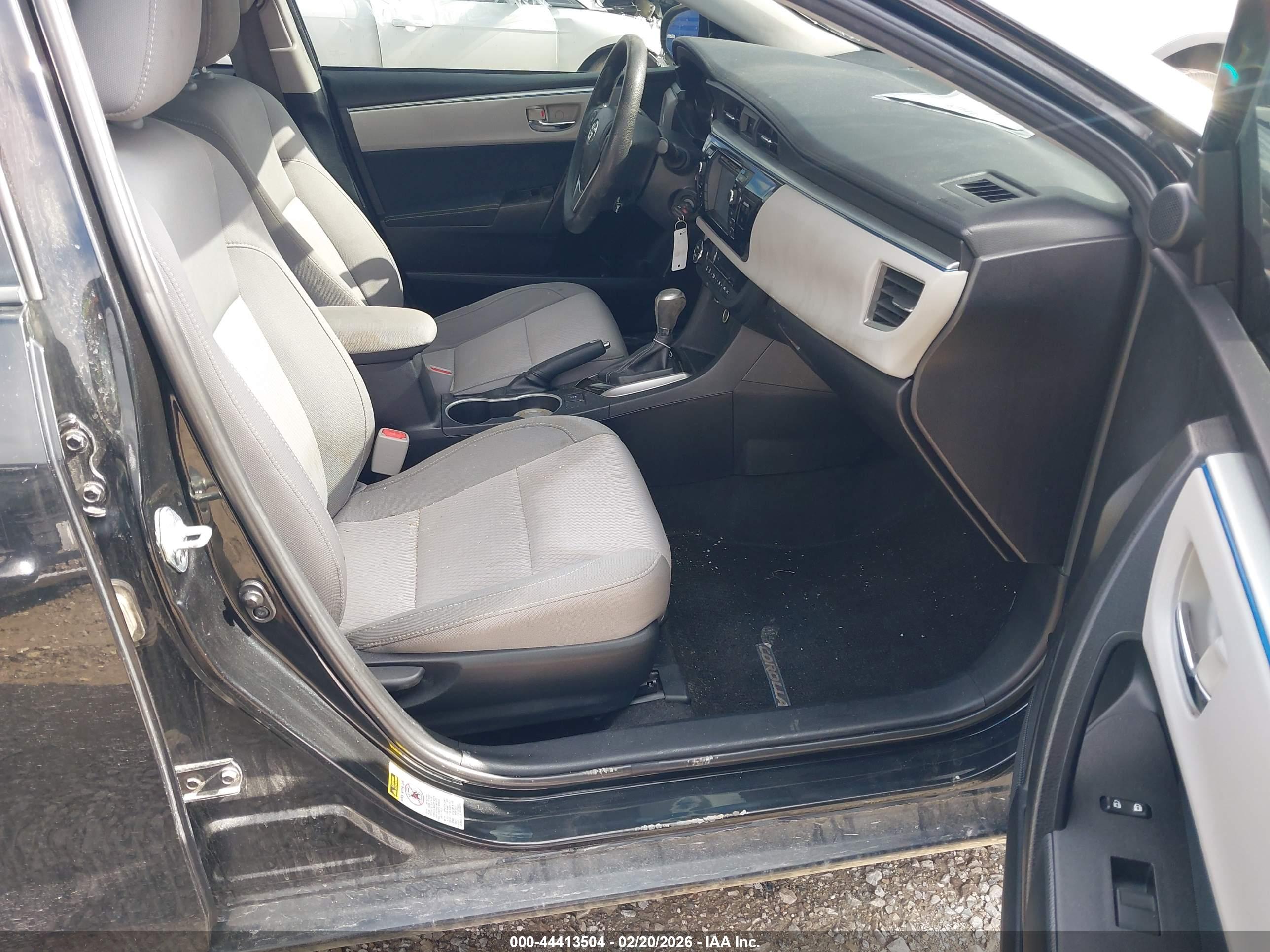 TOYOTA COROLLA image 5